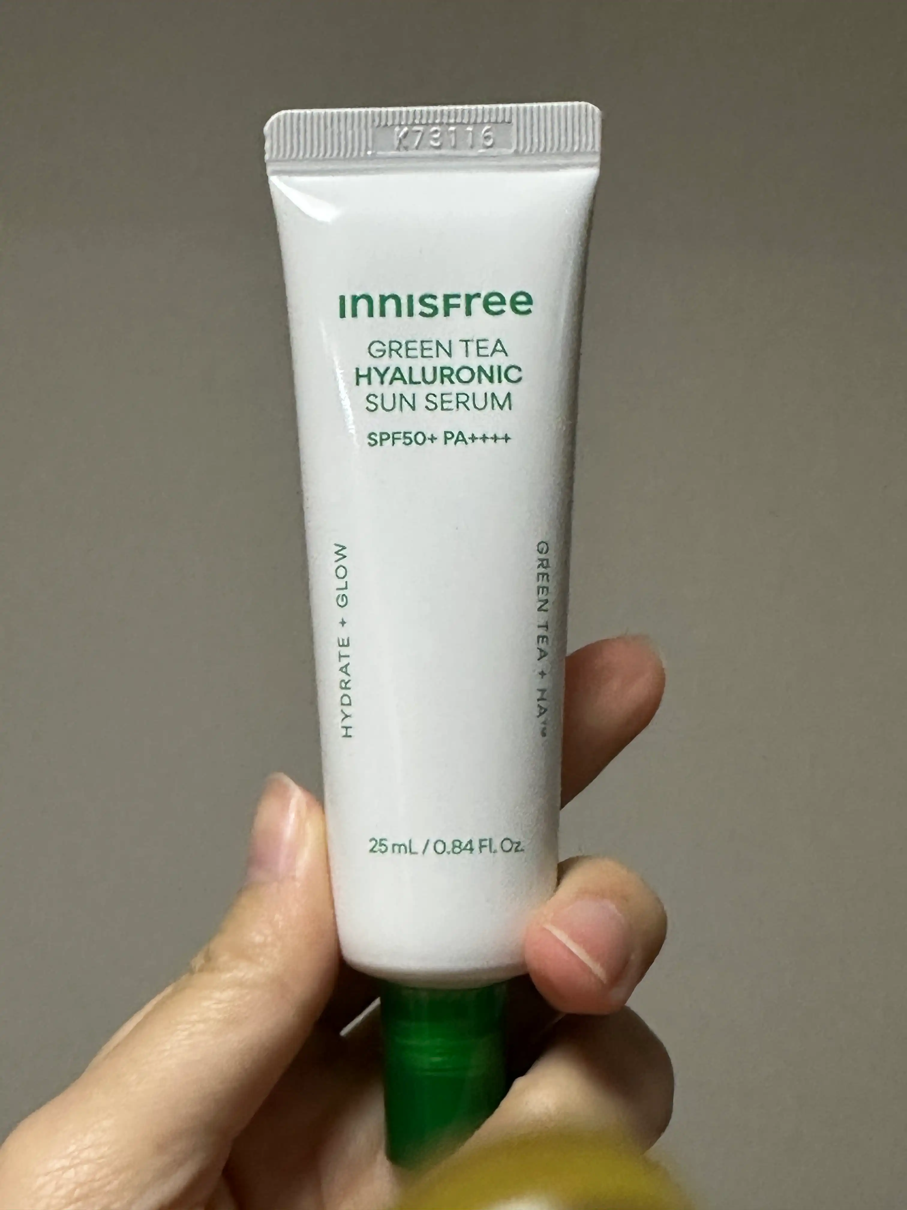 언니의파우치 리뷰 이미지 2 - [그린티 히알루론산 진정 수분 선세럼]