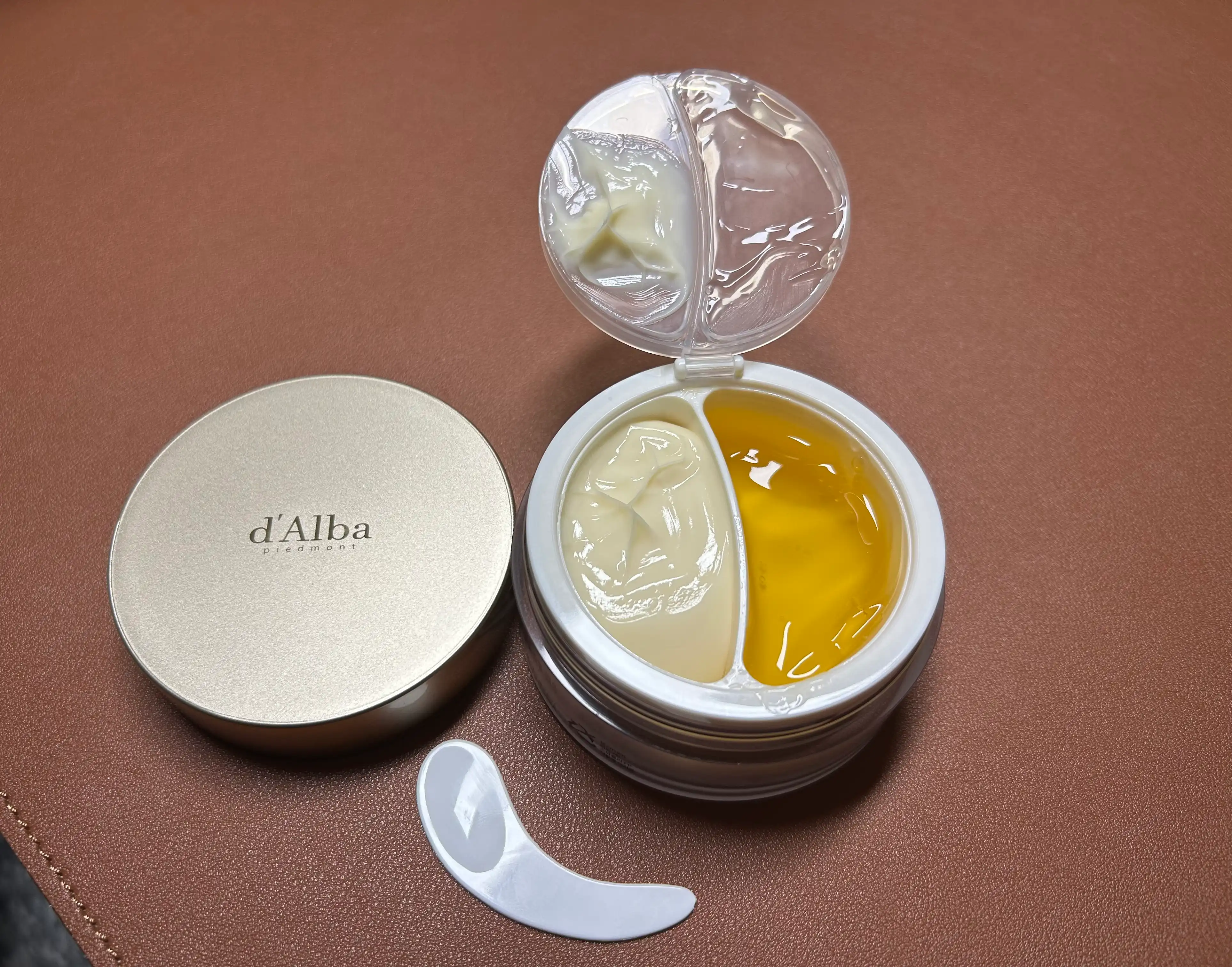 언니의파우치 리뷰 이미지 2 - [화이트 트러플 올인원 더블 크림]