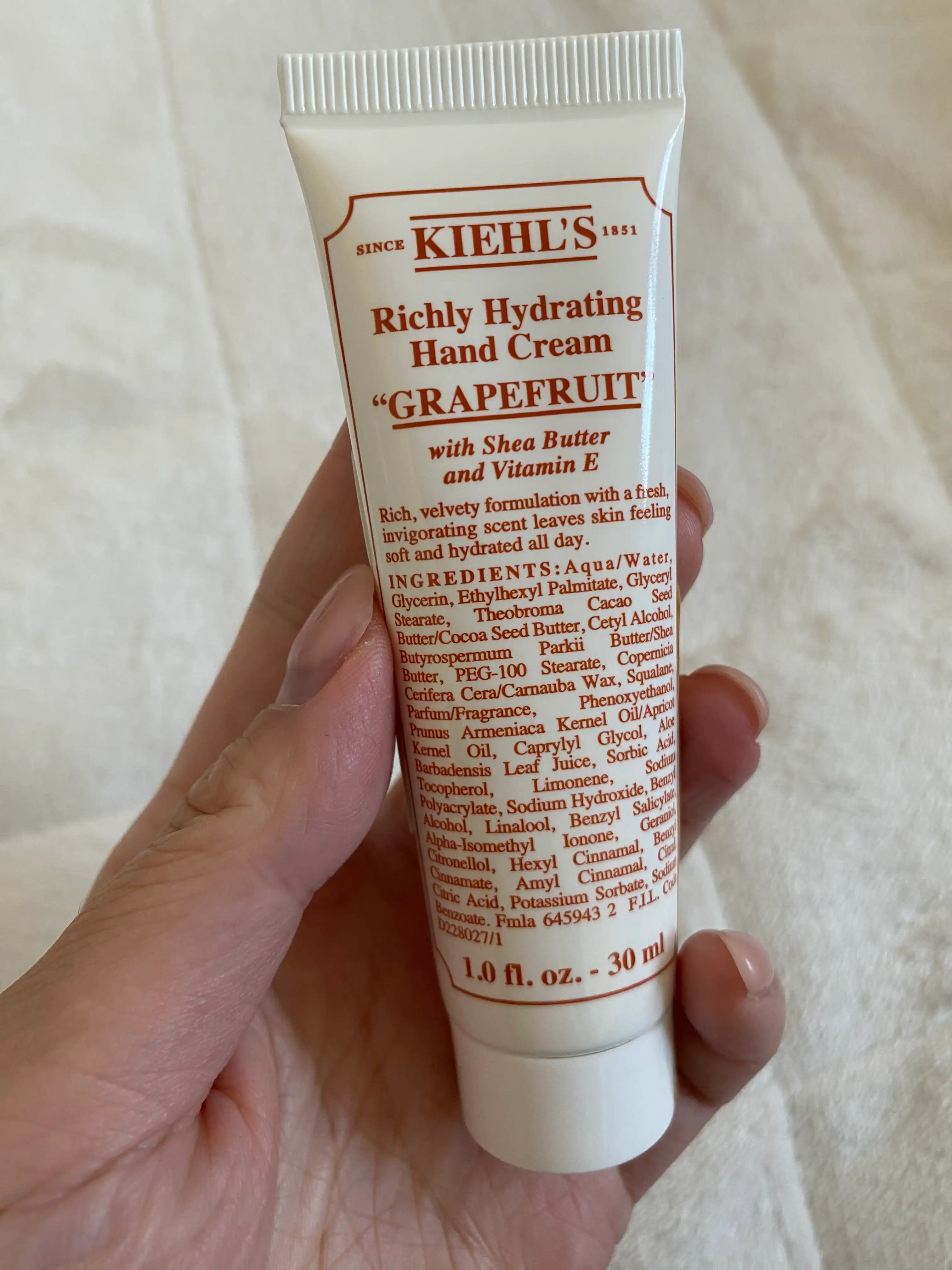 언니의파우치 리뷰 이미지 - [리칠리 하이드레이팅 핸드 크림 그레이프프룻]