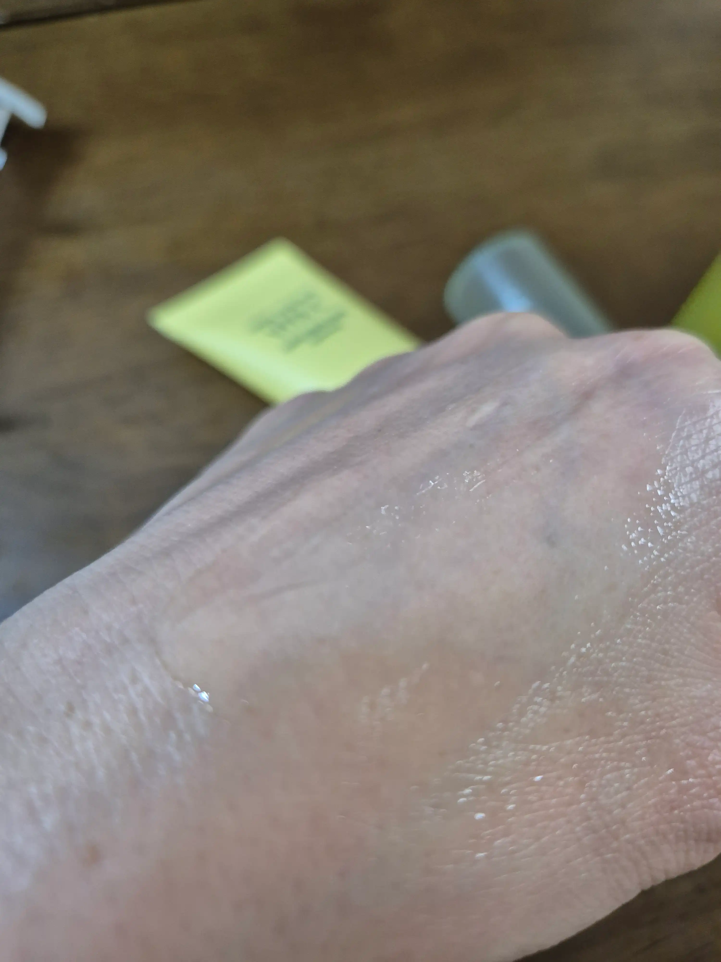 언니의파우치 리뷰 이미지 3 - [청귤 비타C 잡티 케어 세럼 알파]