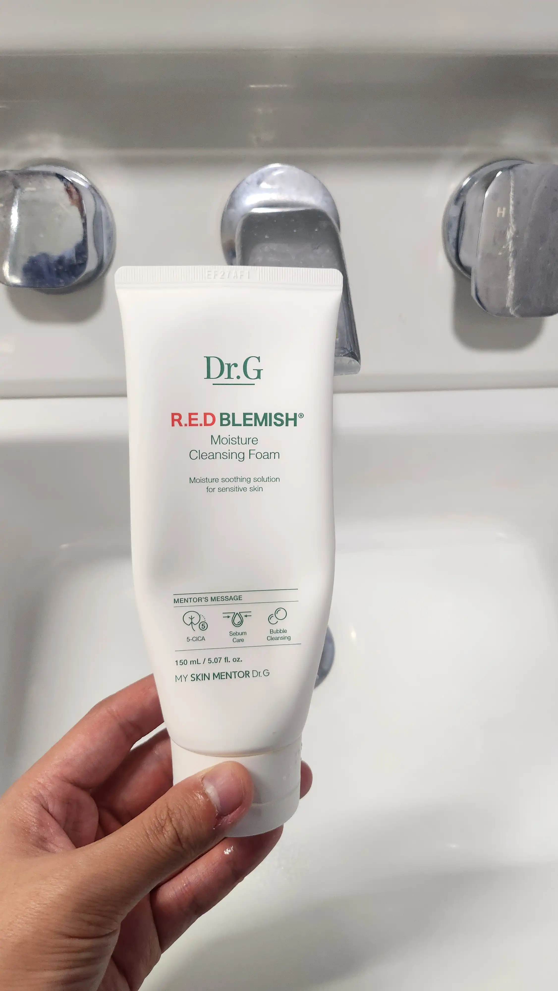 레드 블레미쉬 모이스처 클렌징 폼