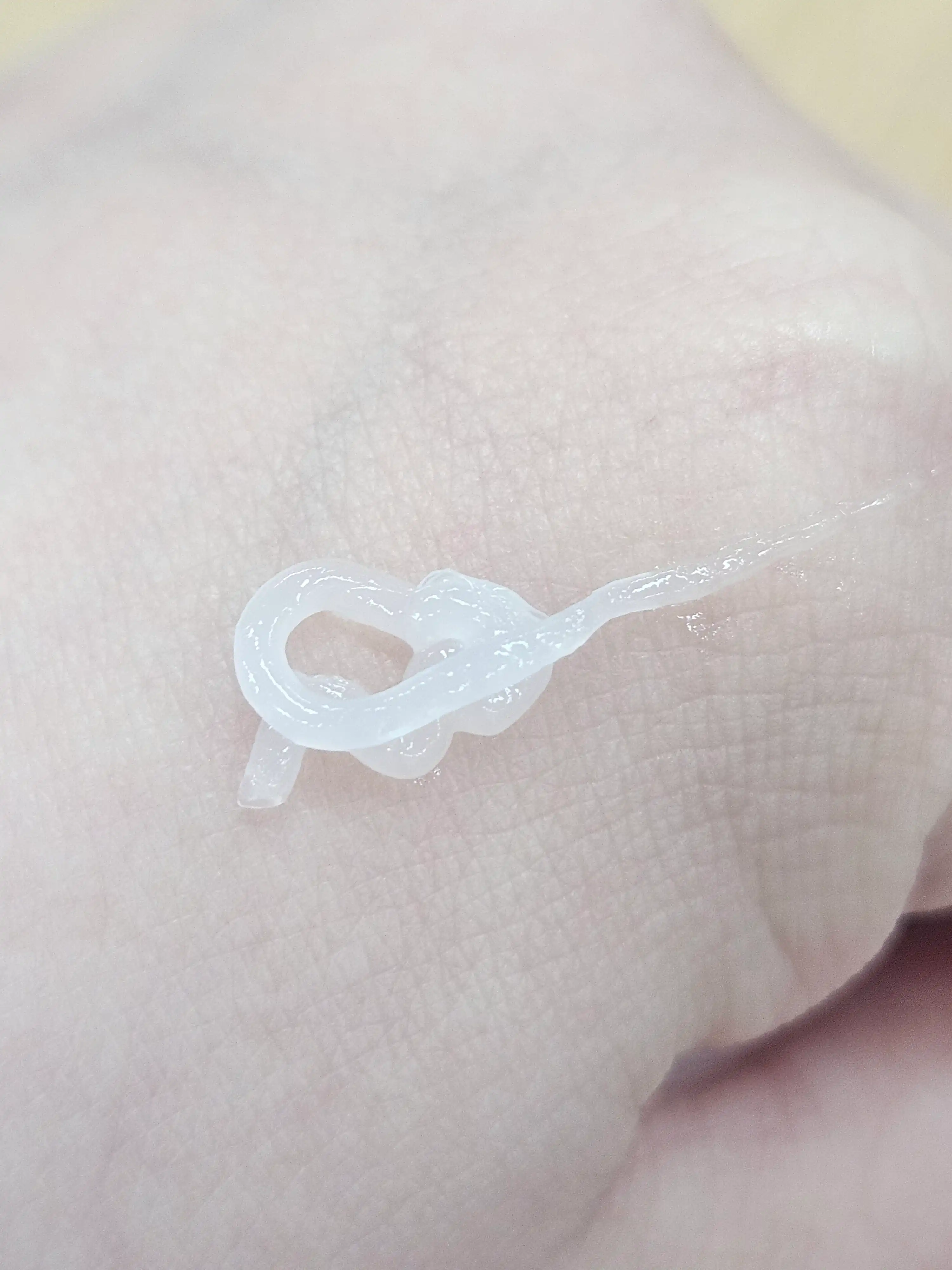 언니의파우치 리뷰 이미지 3 - [솔리드인 세라마이드 립 에센스]