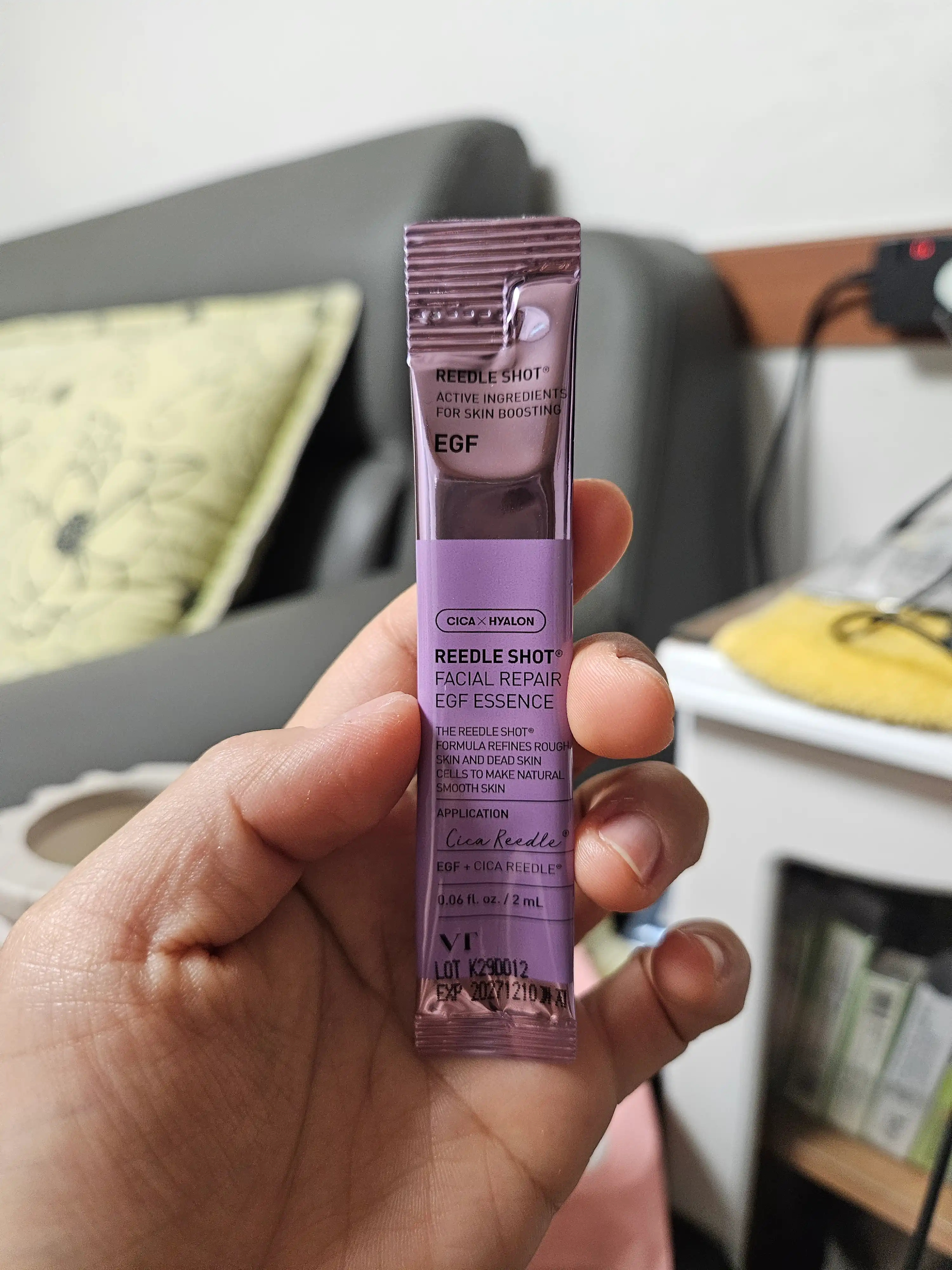 언니의파우치 리뷰 이미지 3 - [리들샷 페이셜 리페어 이지에프 에센스]