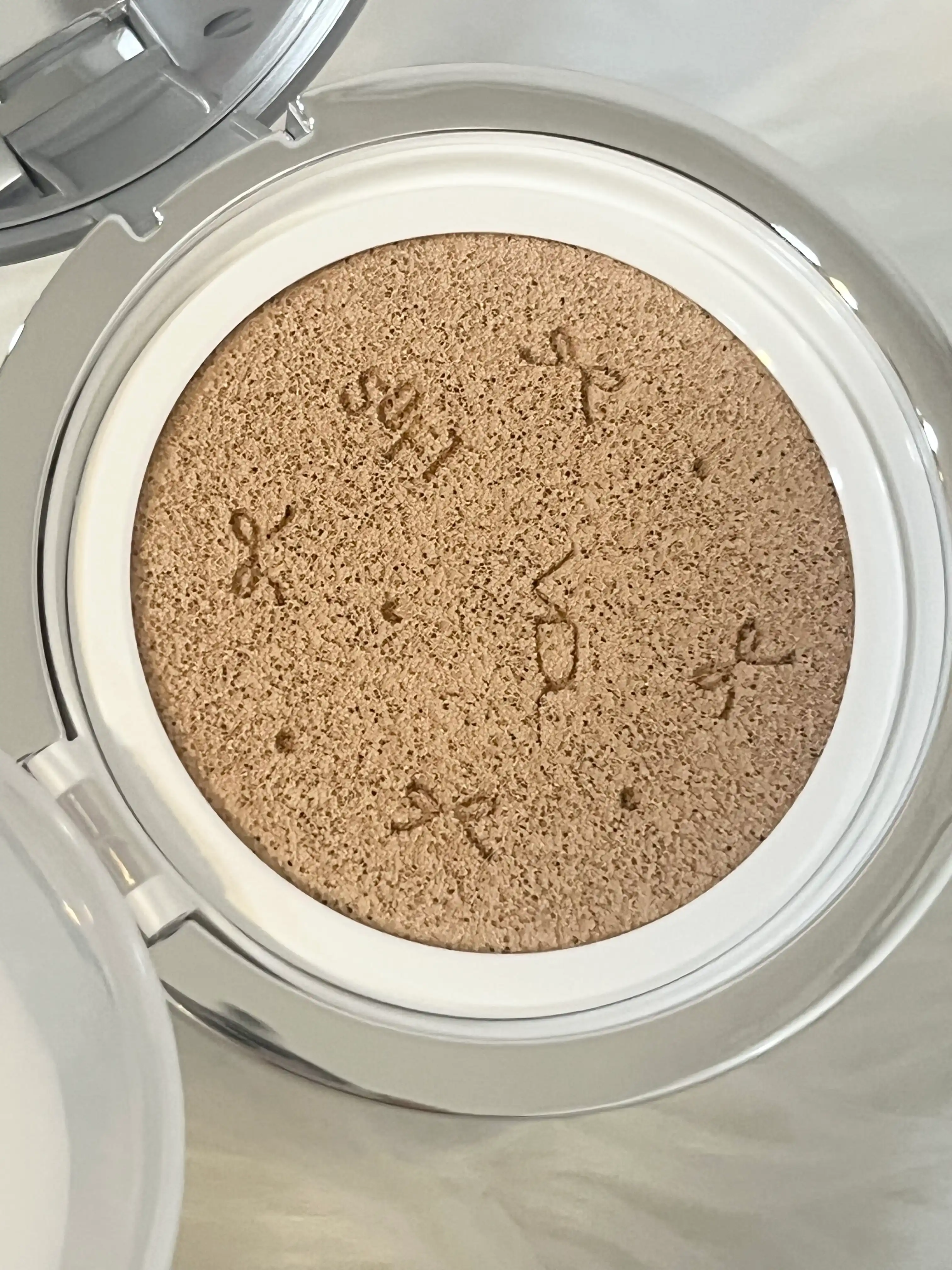 언니의파우치 리뷰 이미지 2 - [(VDLX소프트서울) 커버스테인 퍼펙팅 쿠션]