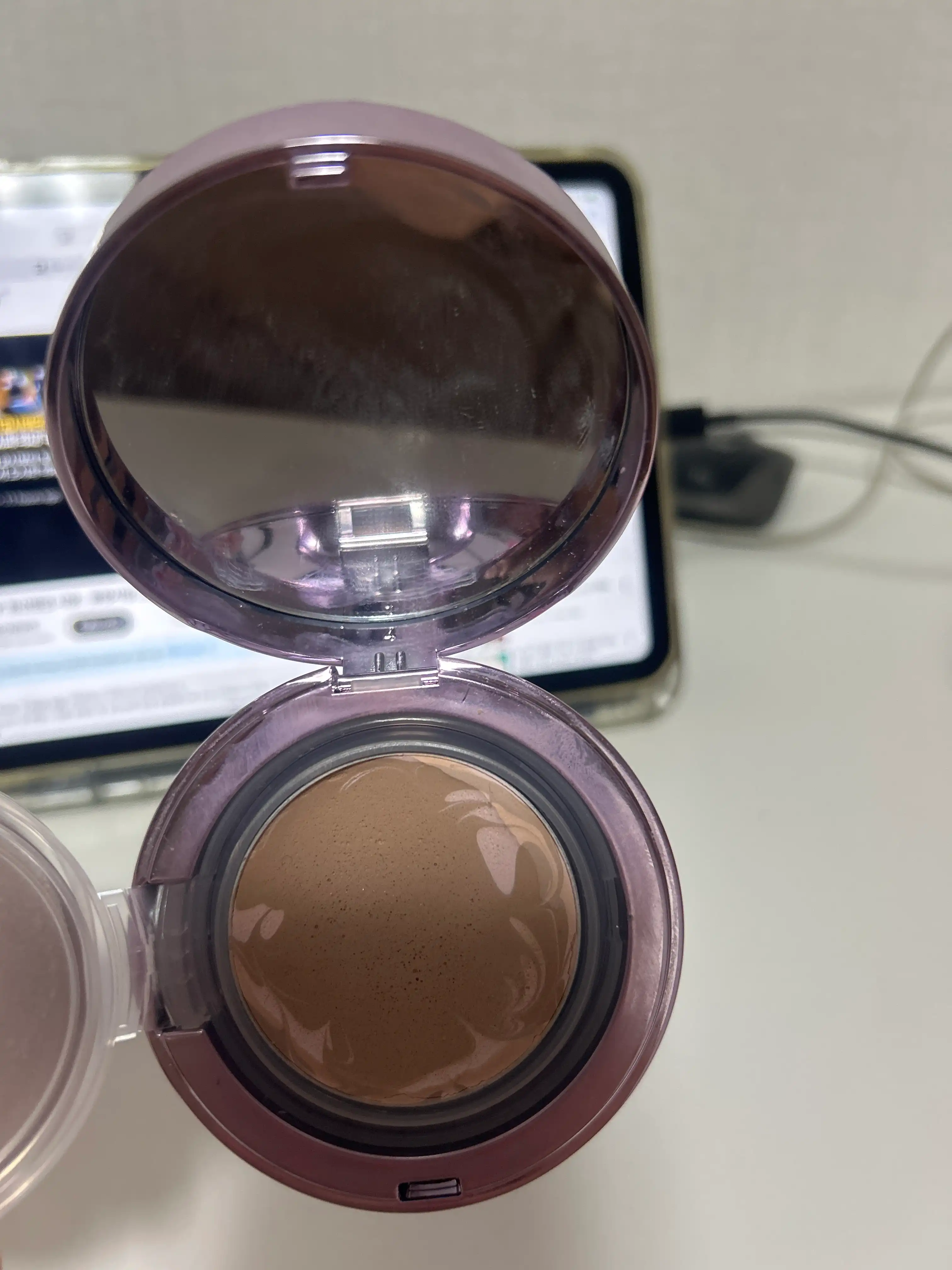 언니의파우치 리뷰 이미지 3 - [(뉴 오리지널 샤이닝 드롭스 퍼플 에디션) 에센스 커버 팩트]