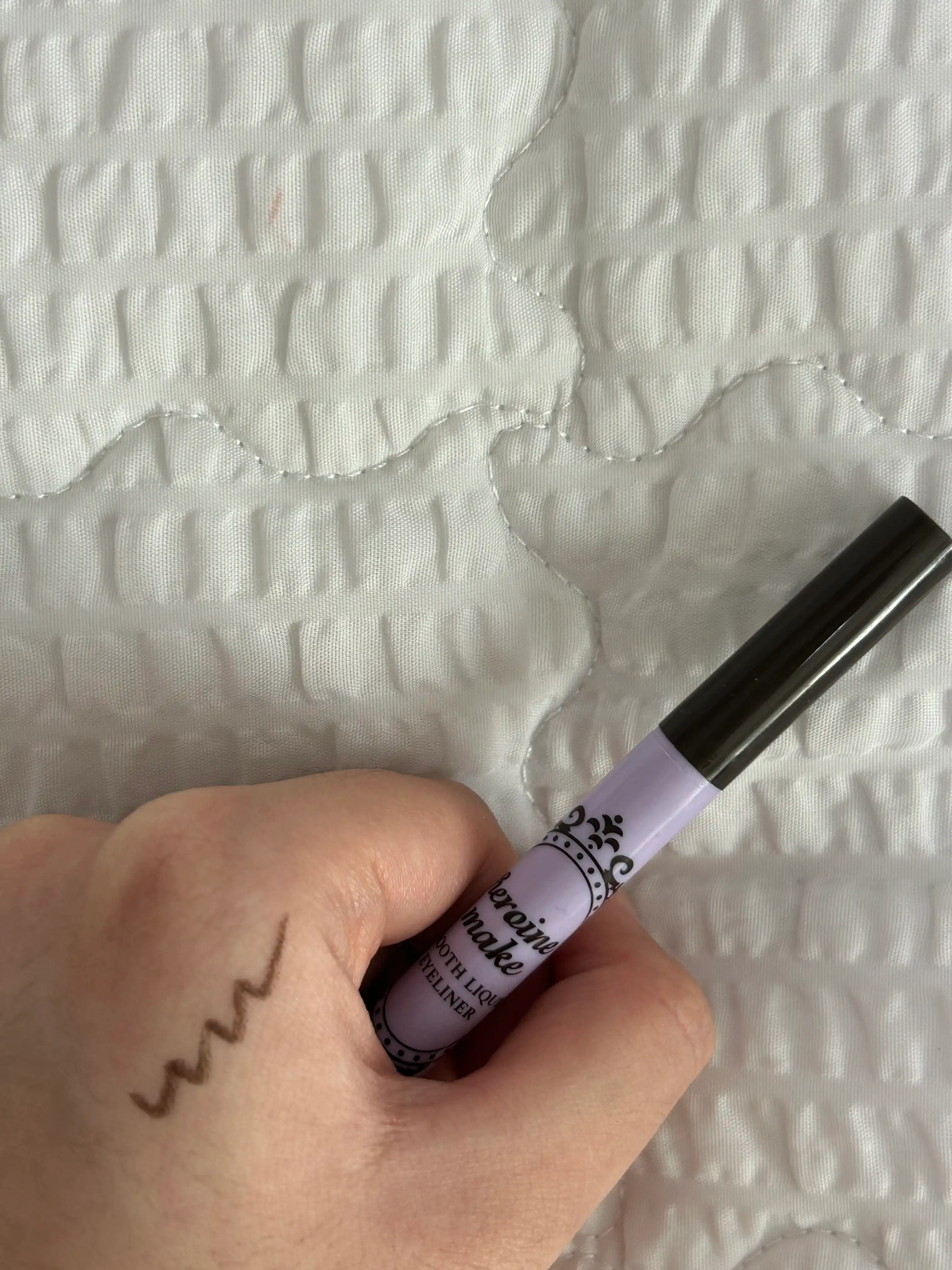 언니의파우치 리뷰 이미지 3 - [히로인메이크 스무스 리퀴드 아이라이너 N]