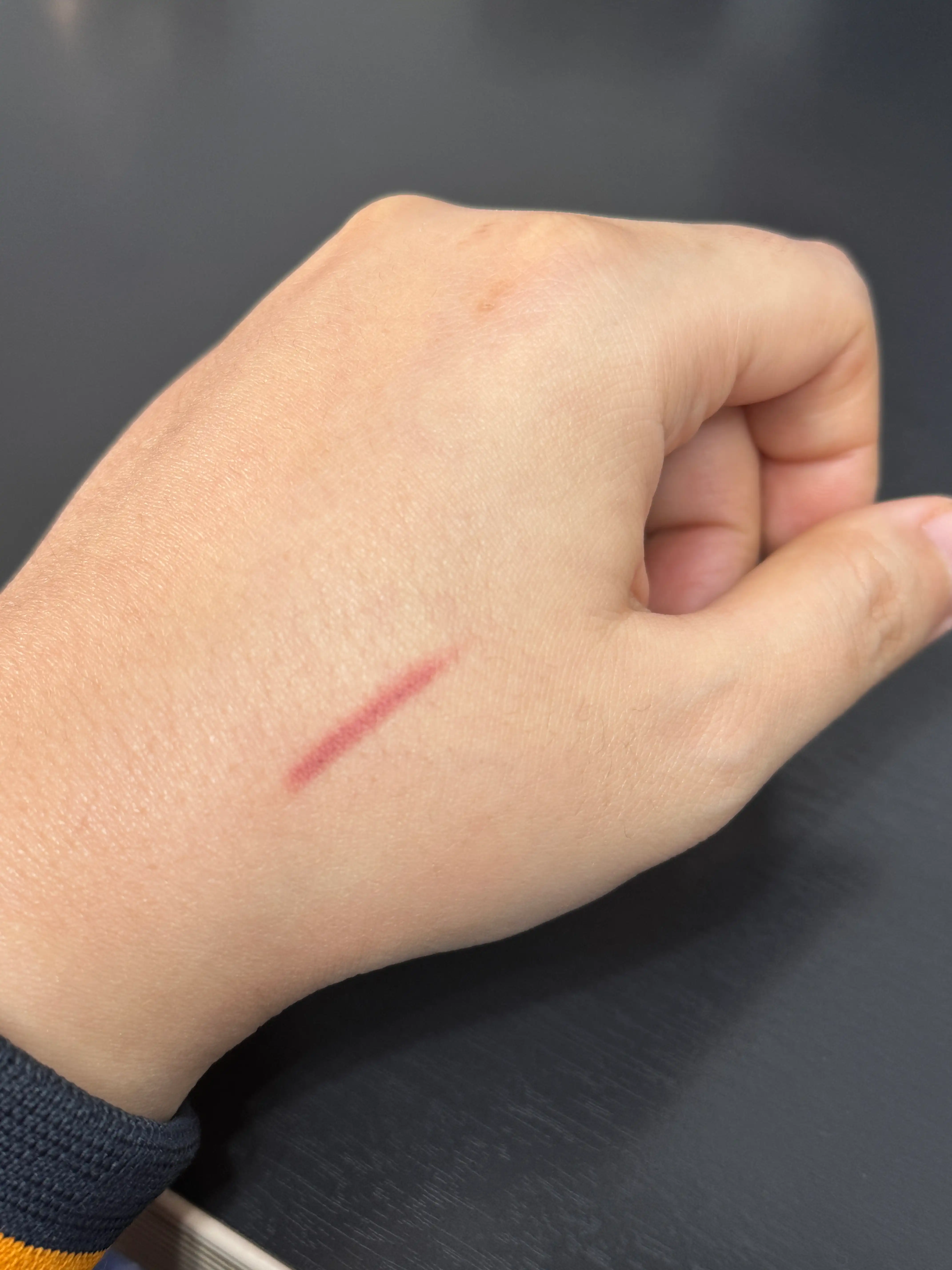 언니의파우치 리뷰 이미지 3 - [스머징 립 펜슬 무드누디]