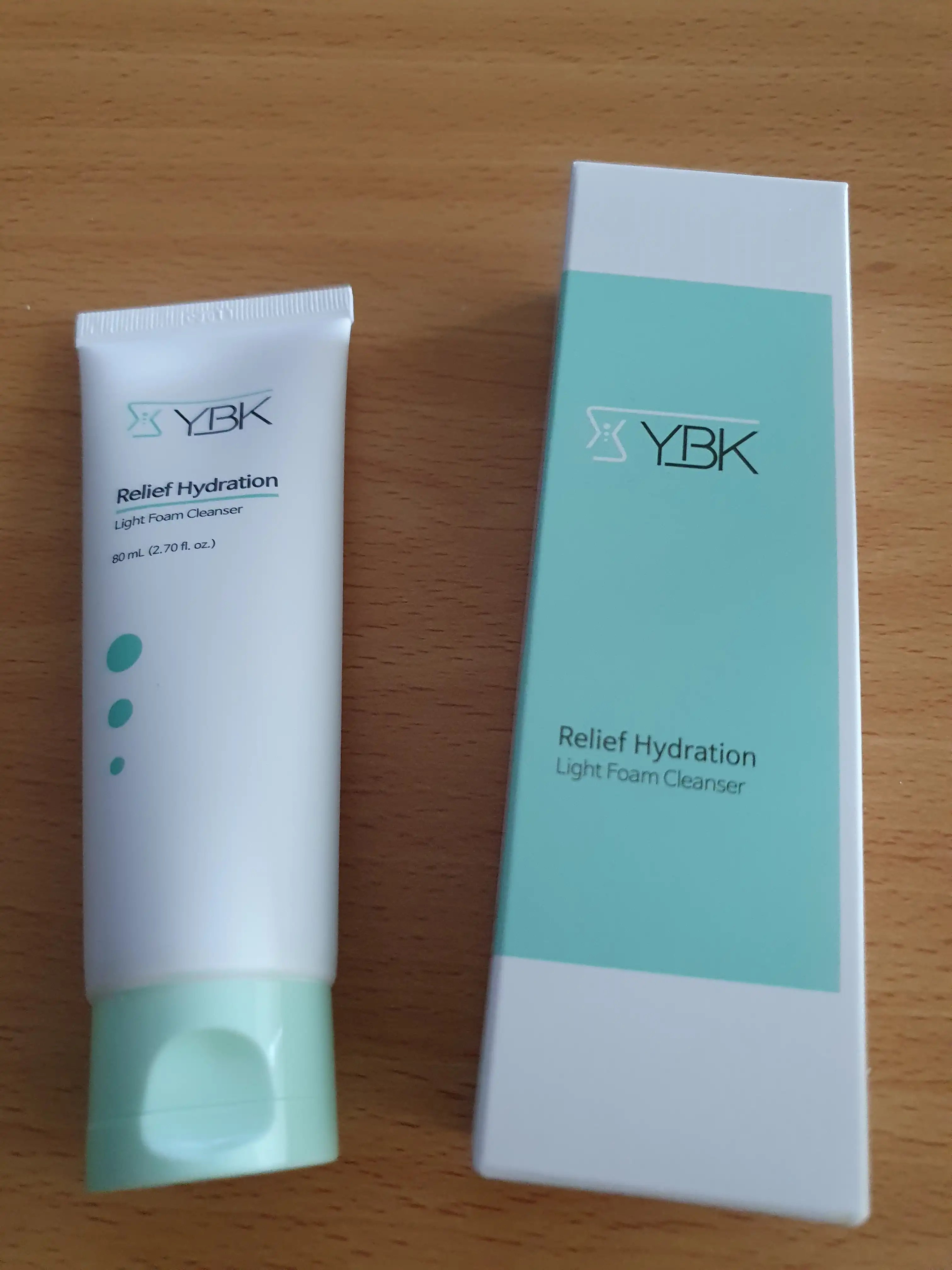 언니의파우치 리뷰 이미지 2 - [릴리프 하이드레이션 라이트 폼 클렌저]