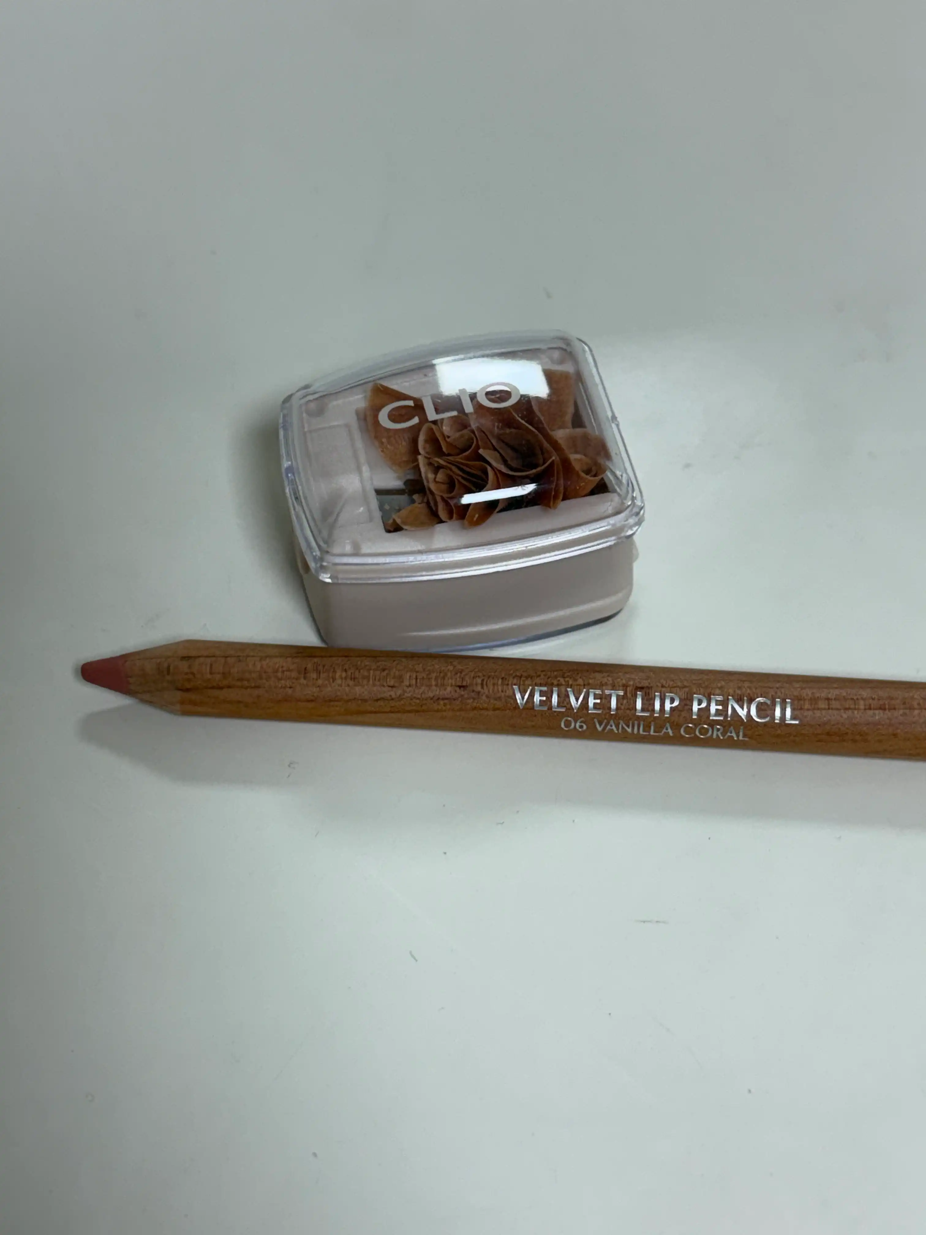 선택된 언니의파우치 리뷰 이미지 - [벨벳 립 펜슬]