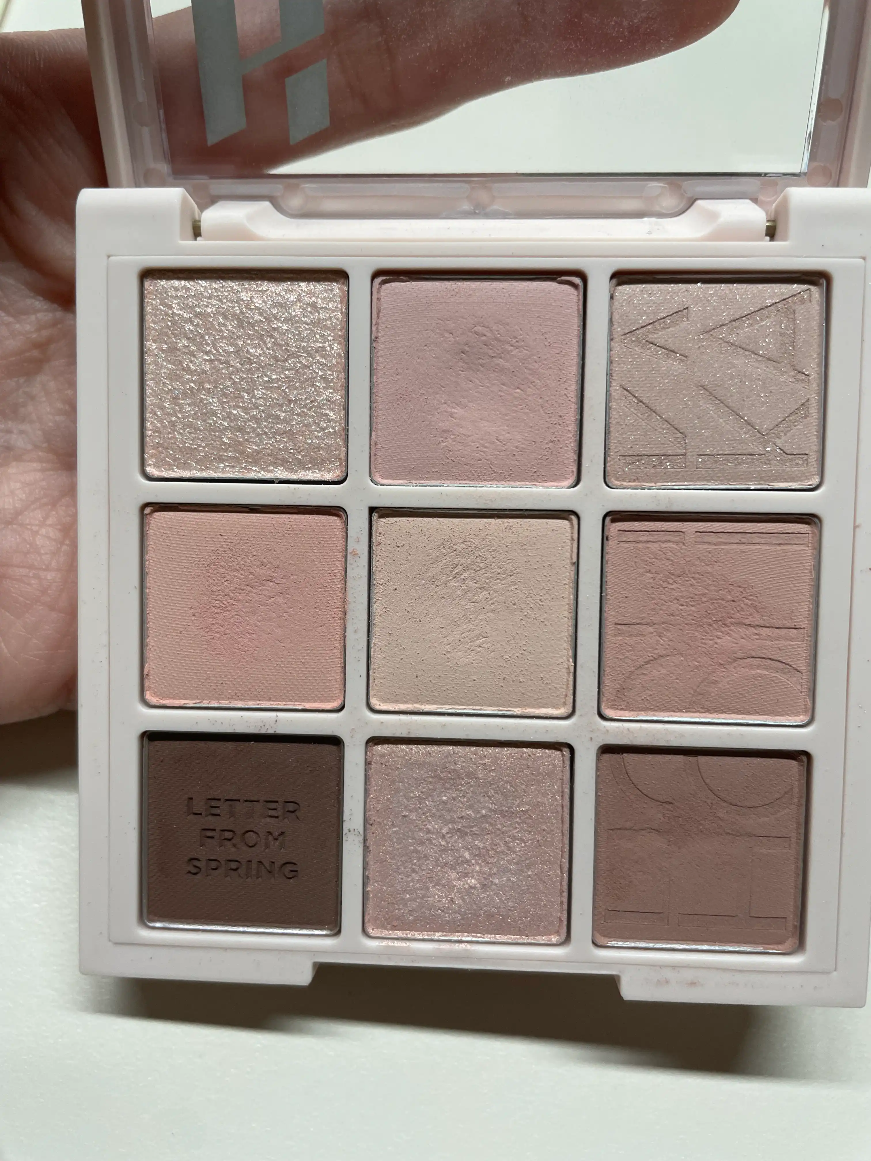 언니의파우치 리뷰 이미지 2 - [마이페이브 무드 아이팔레트 [레터프롬스프링]]