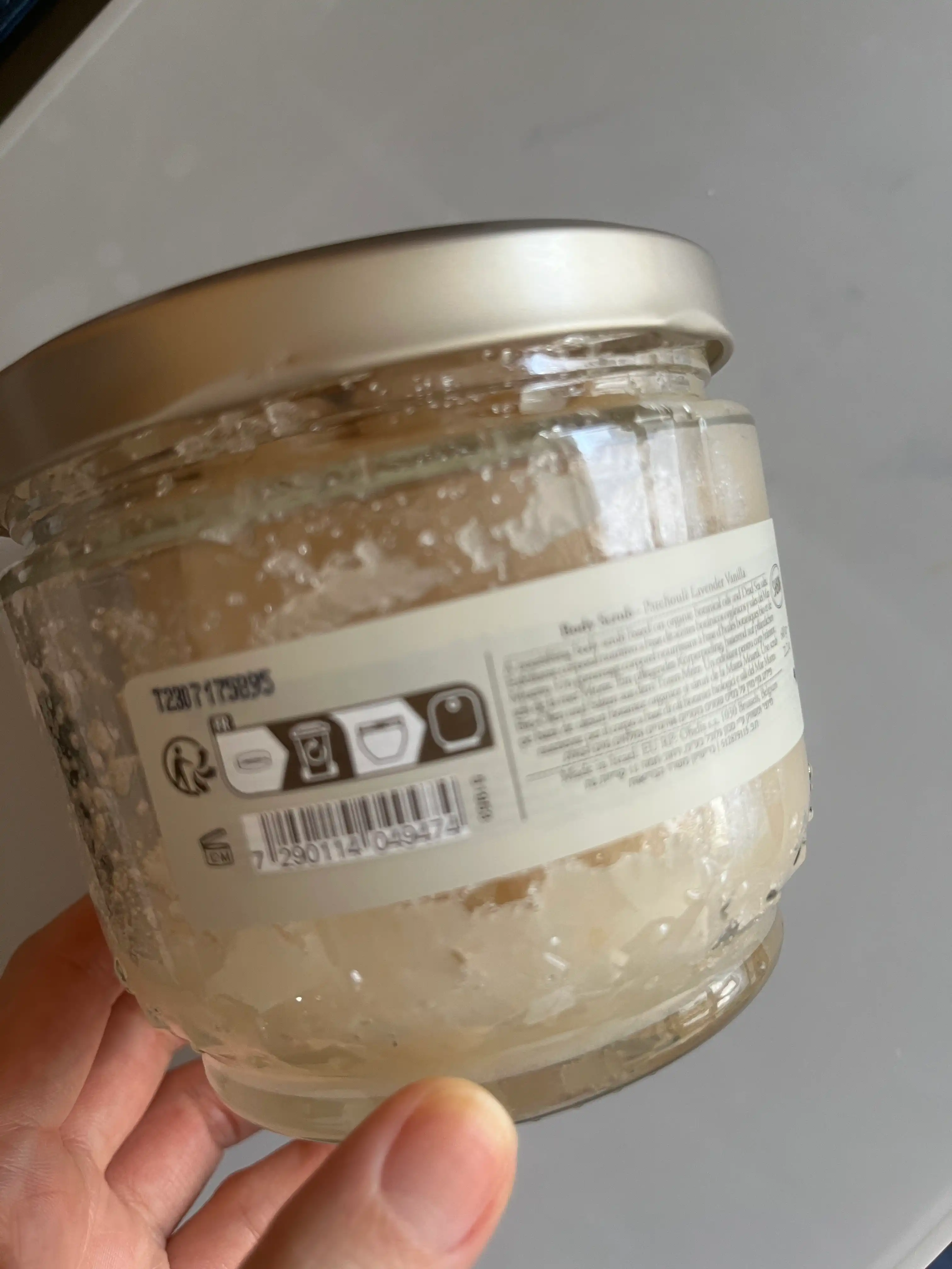 언니의파우치 리뷰 이미지 2 - [파출리 라벤더 바닐라 바디 스크럽]