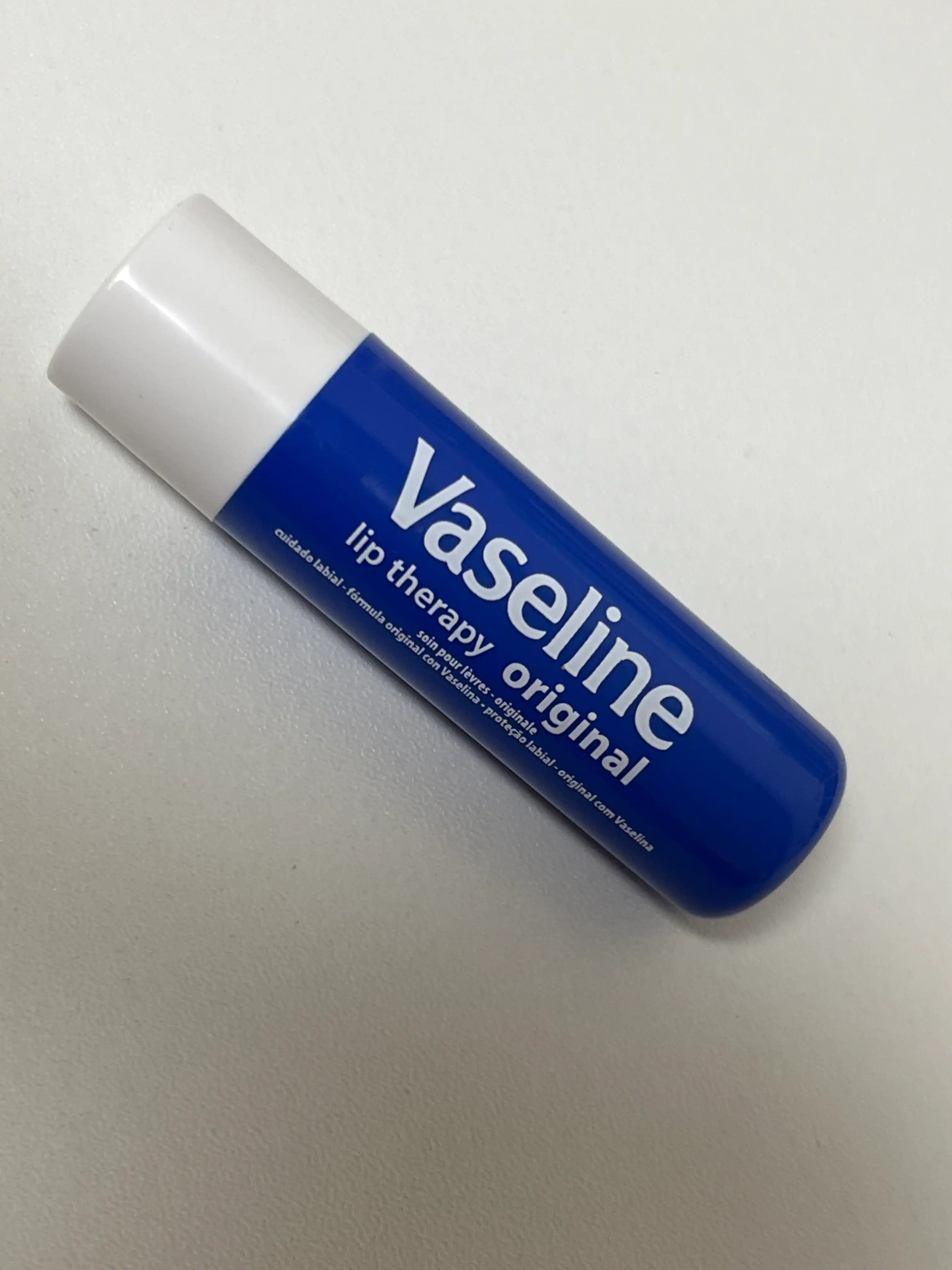 언니의파우치 리뷰 이미지 - [립테라피 스틱 [오리지널]]