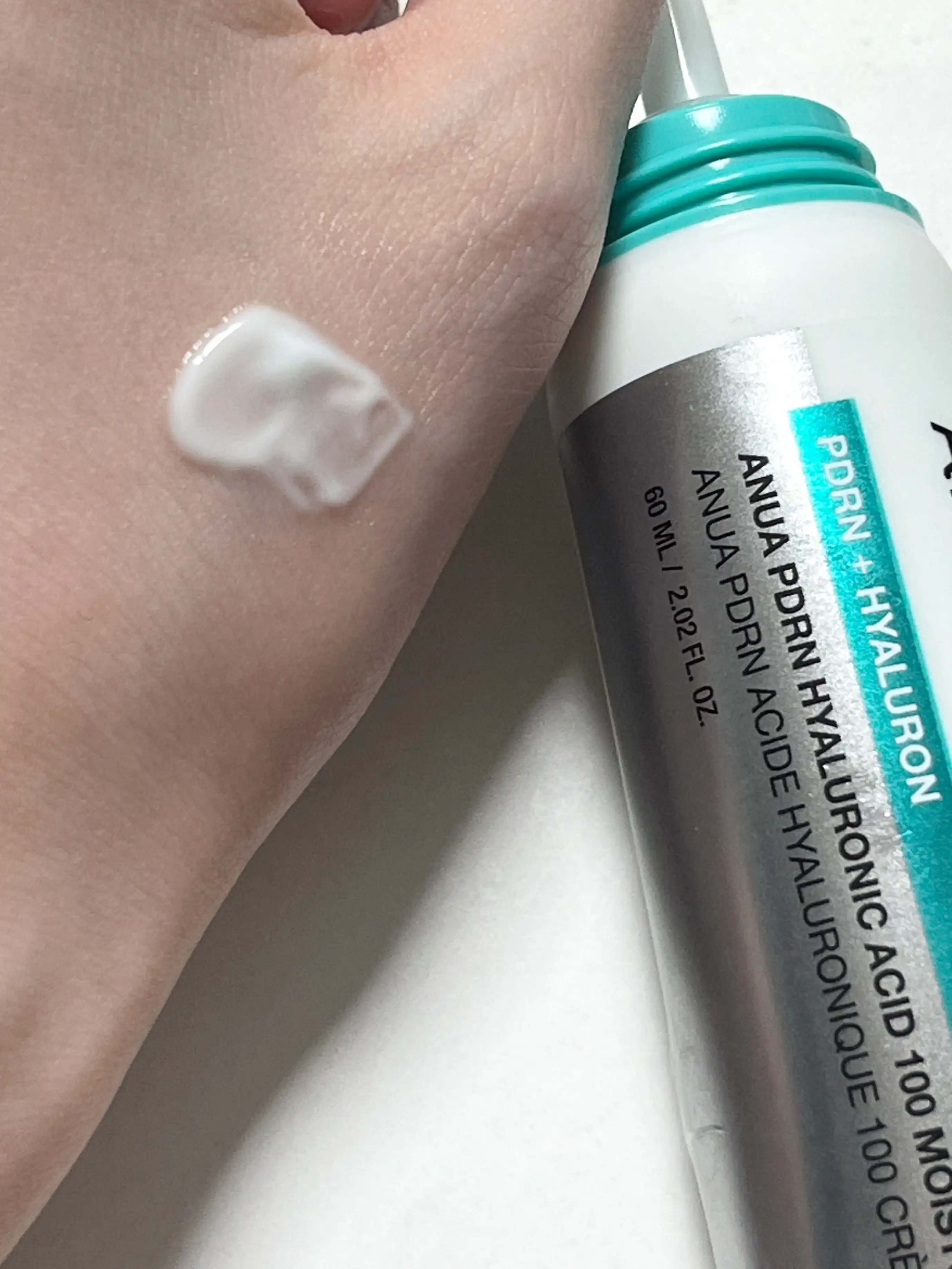 언니의파우치 리뷰 이미지 3 - [피디알엔 히알루론산100 수분 크림]