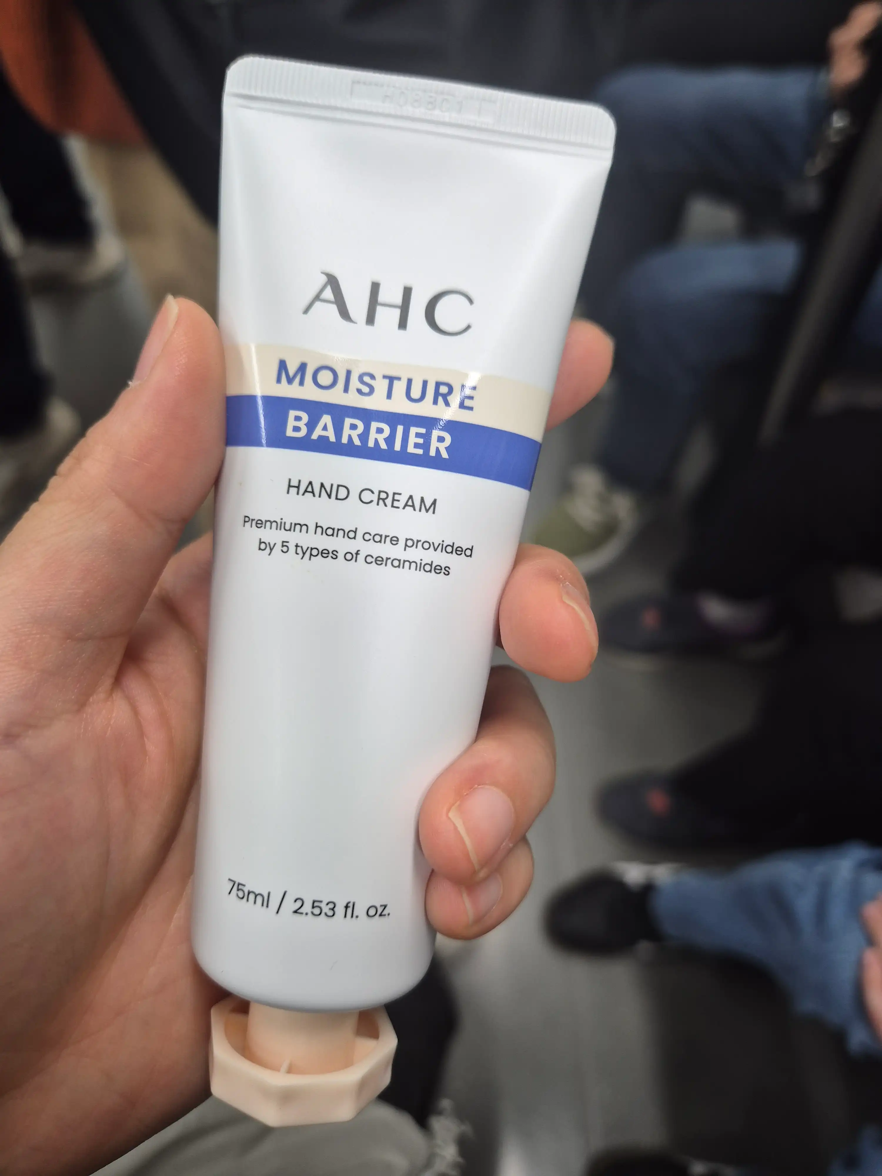 언니의파우치 리뷰 이미지 2 - [모이스처 배리어 핸드크림]