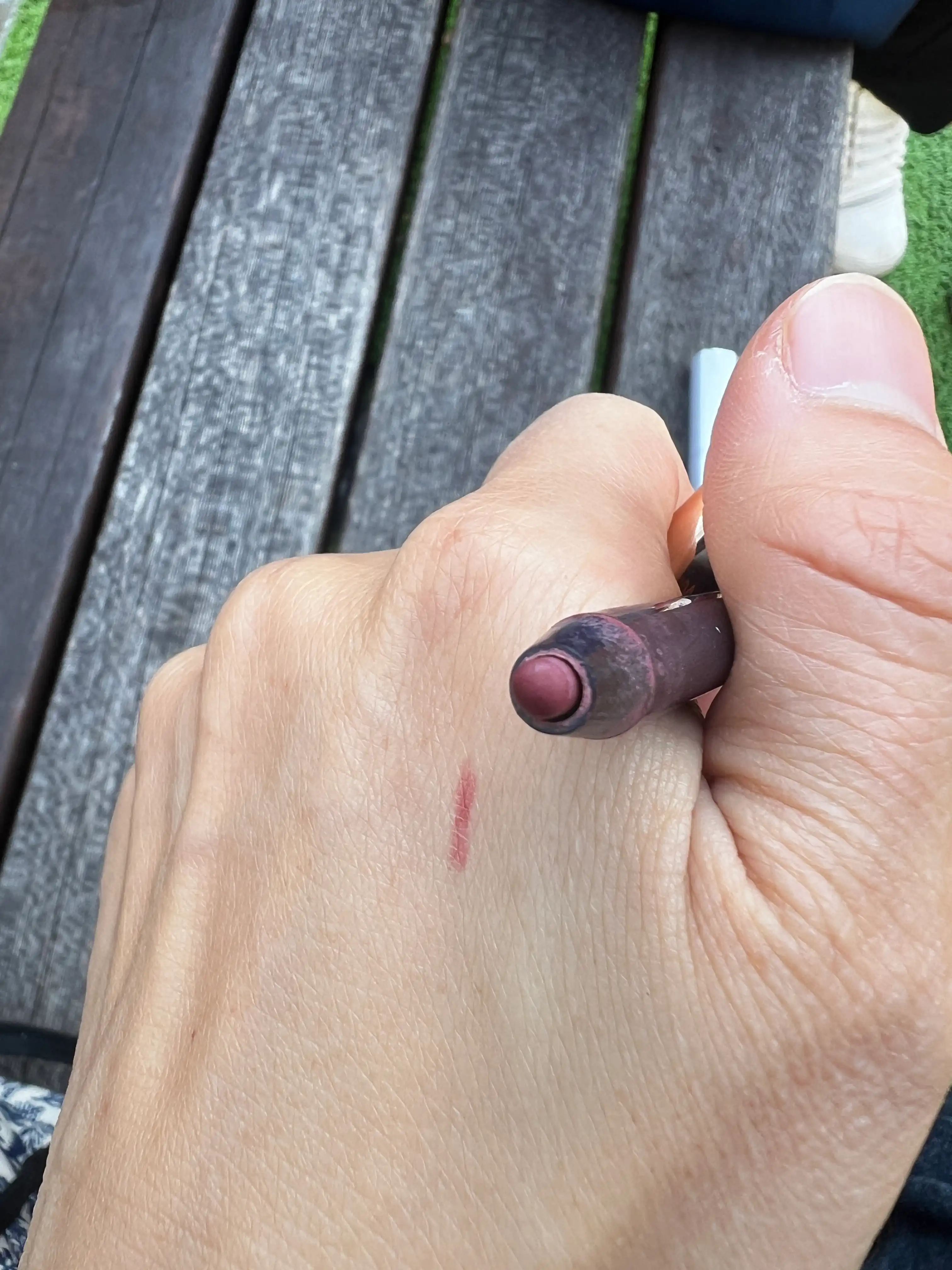 언니의파우치 리뷰 이미지 3 - [립컷 라이너 [401 하드 퍼플]]