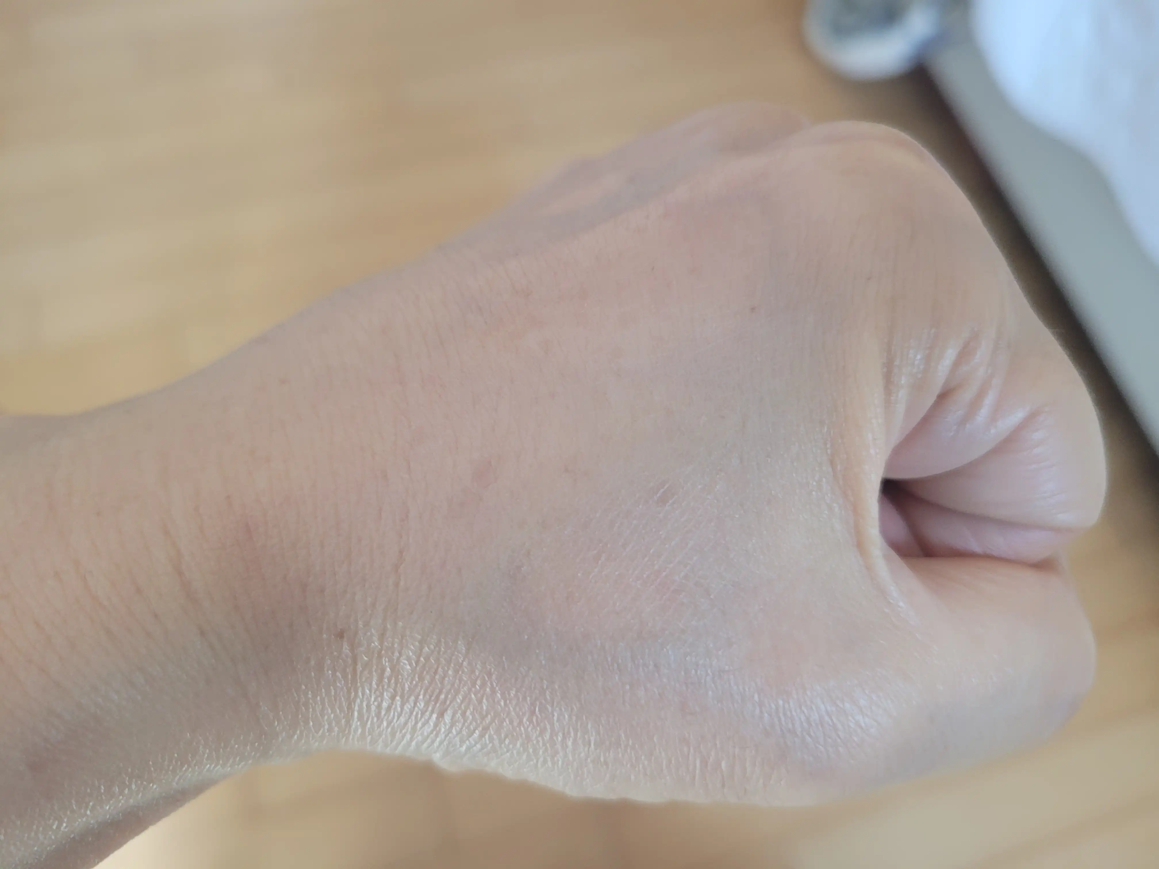 언니의파우치 리뷰 이미지 4 - [안티 블레미쉬 밤 비비크림]