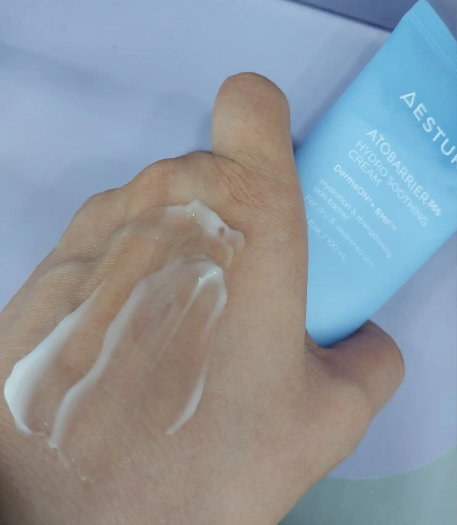 언니의파우치 리뷰 이미지 4 - [아토베리어365 하이드로 수딩크림]