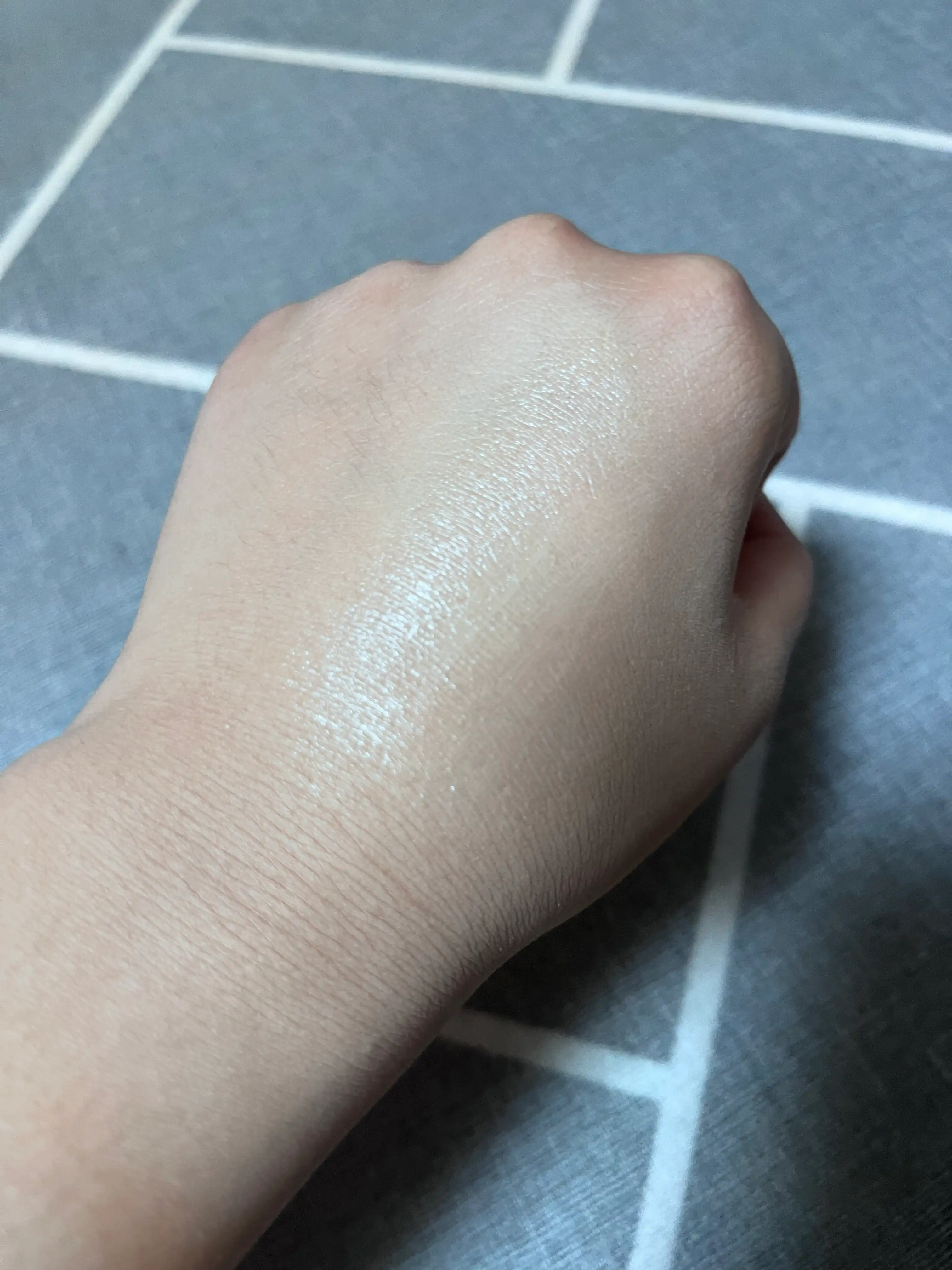 언니의파우치 리뷰 이미지 3 - [님프 광채 볼류머]