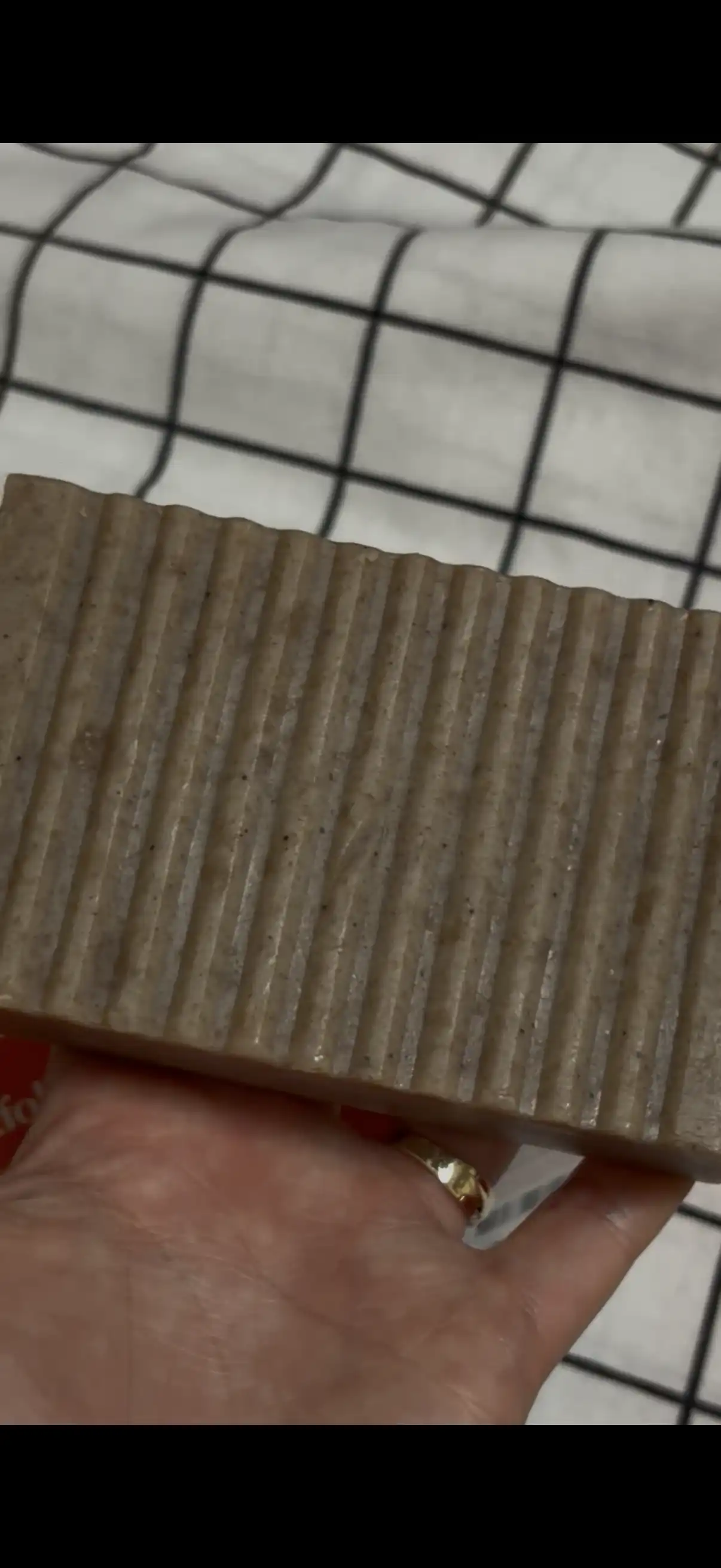 언니의파우치 리뷰 이미지 2 - [리솝 바디 스크럽 바]