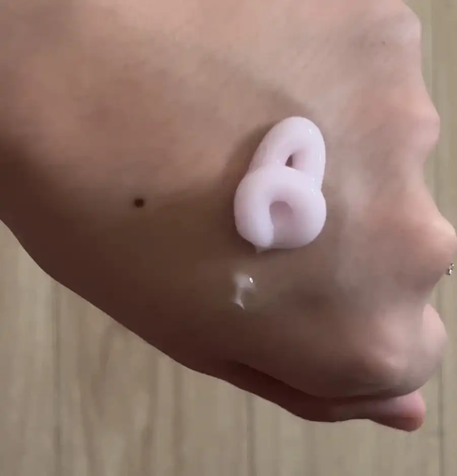 언니의파우치 리뷰 이미지 2 - [로즈 PDRN 콜라겐 퍼밍 크림]