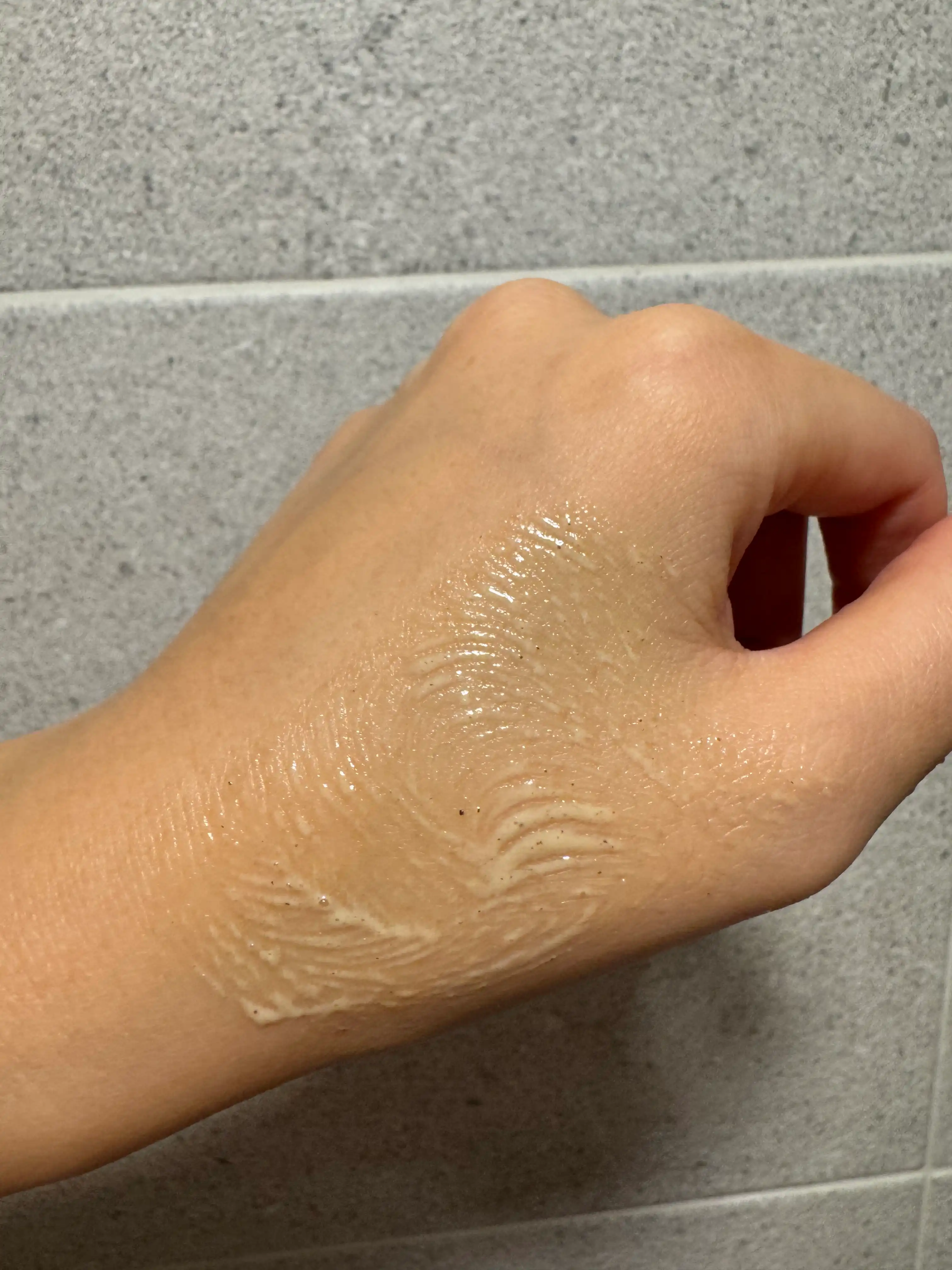 언니의파우치 리뷰 이미지 3 - [어린쑥 클렌징 흡착 팩폼]