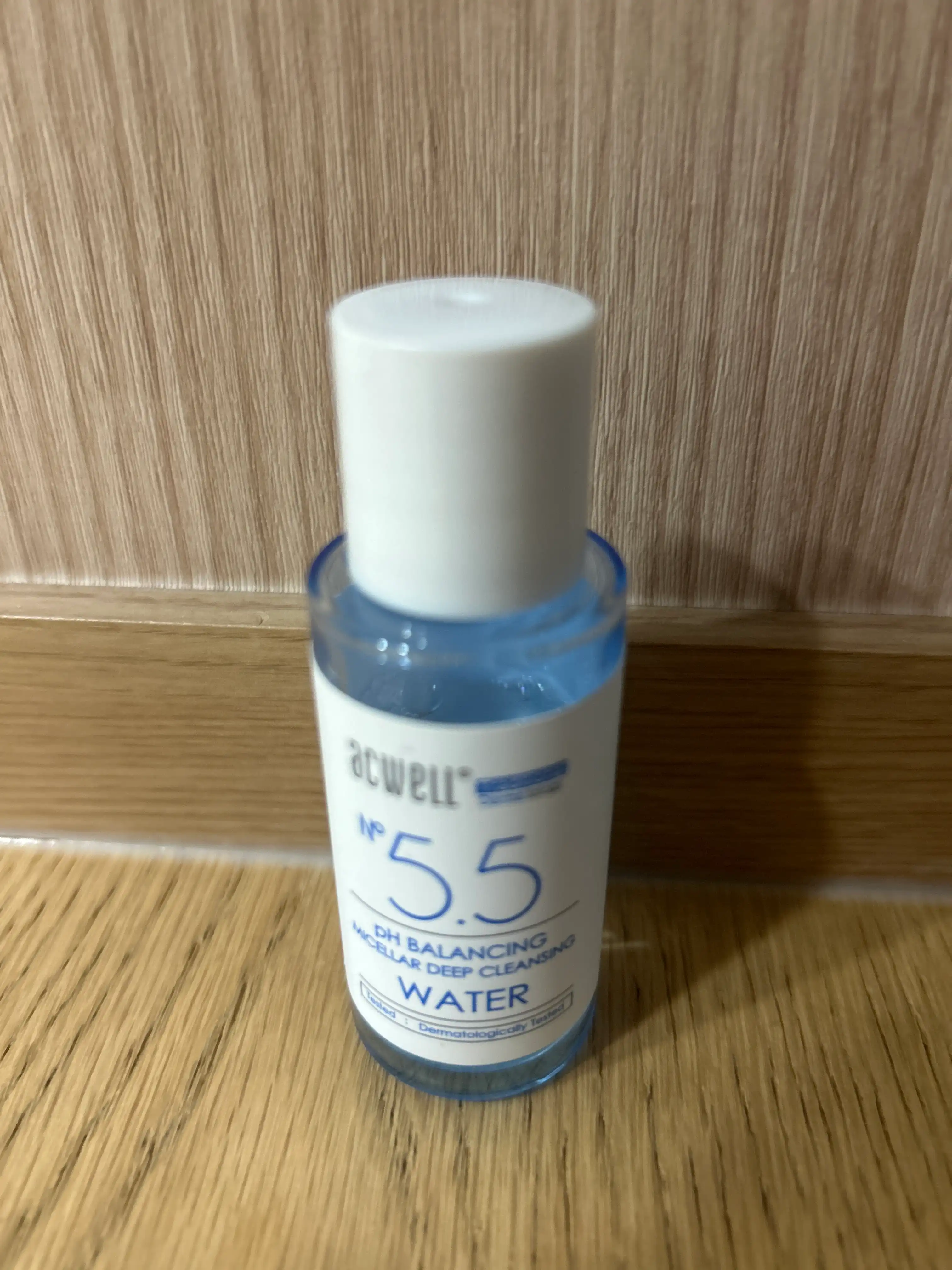 언니의파우치 리뷰 이미지 2 - [아크웰 약산성 미셀라 딥 클렌징 워터]