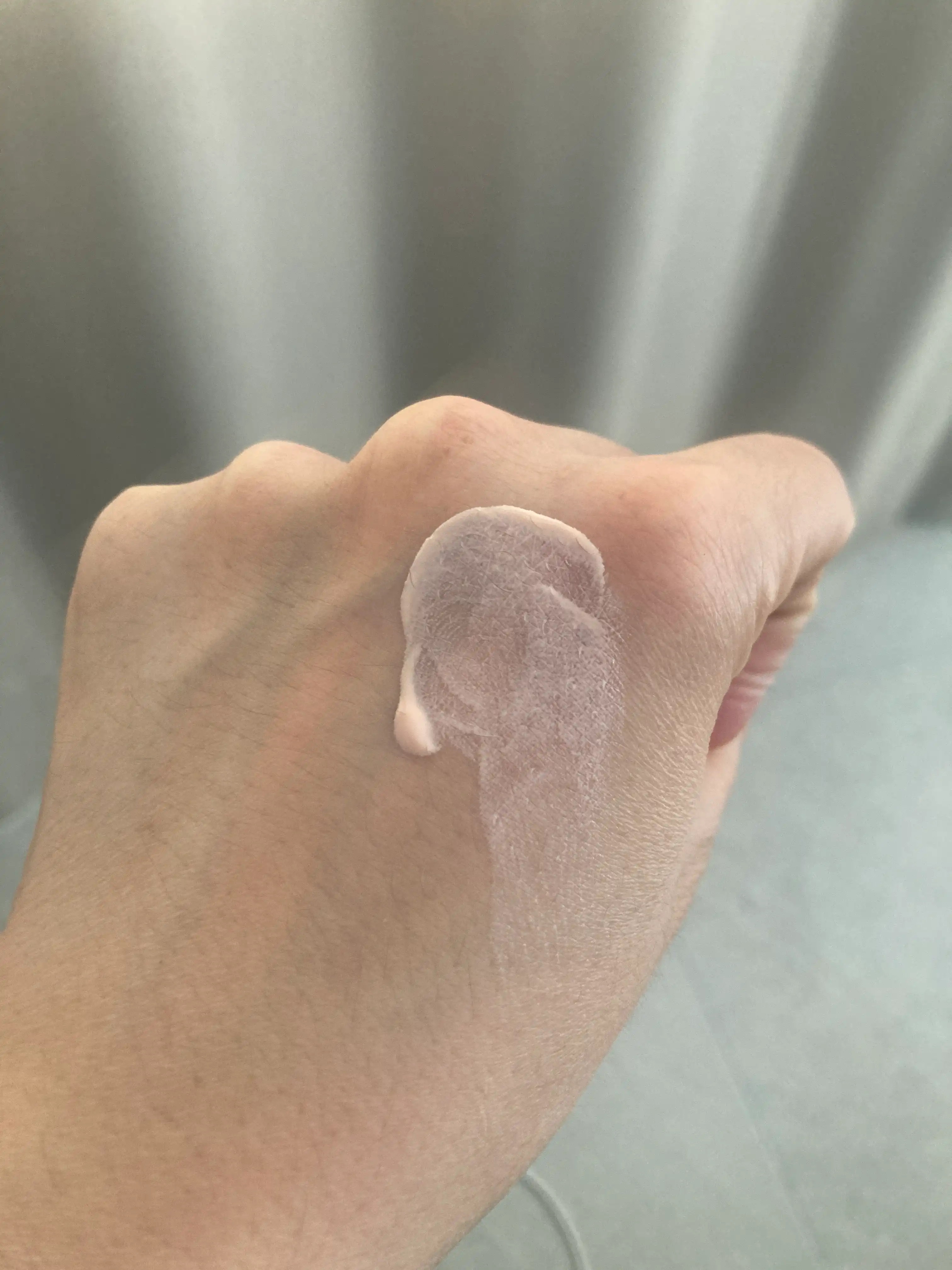 언니의파우치 리뷰 이미지 2 - [워터풀 핑크 톤업 선크림]