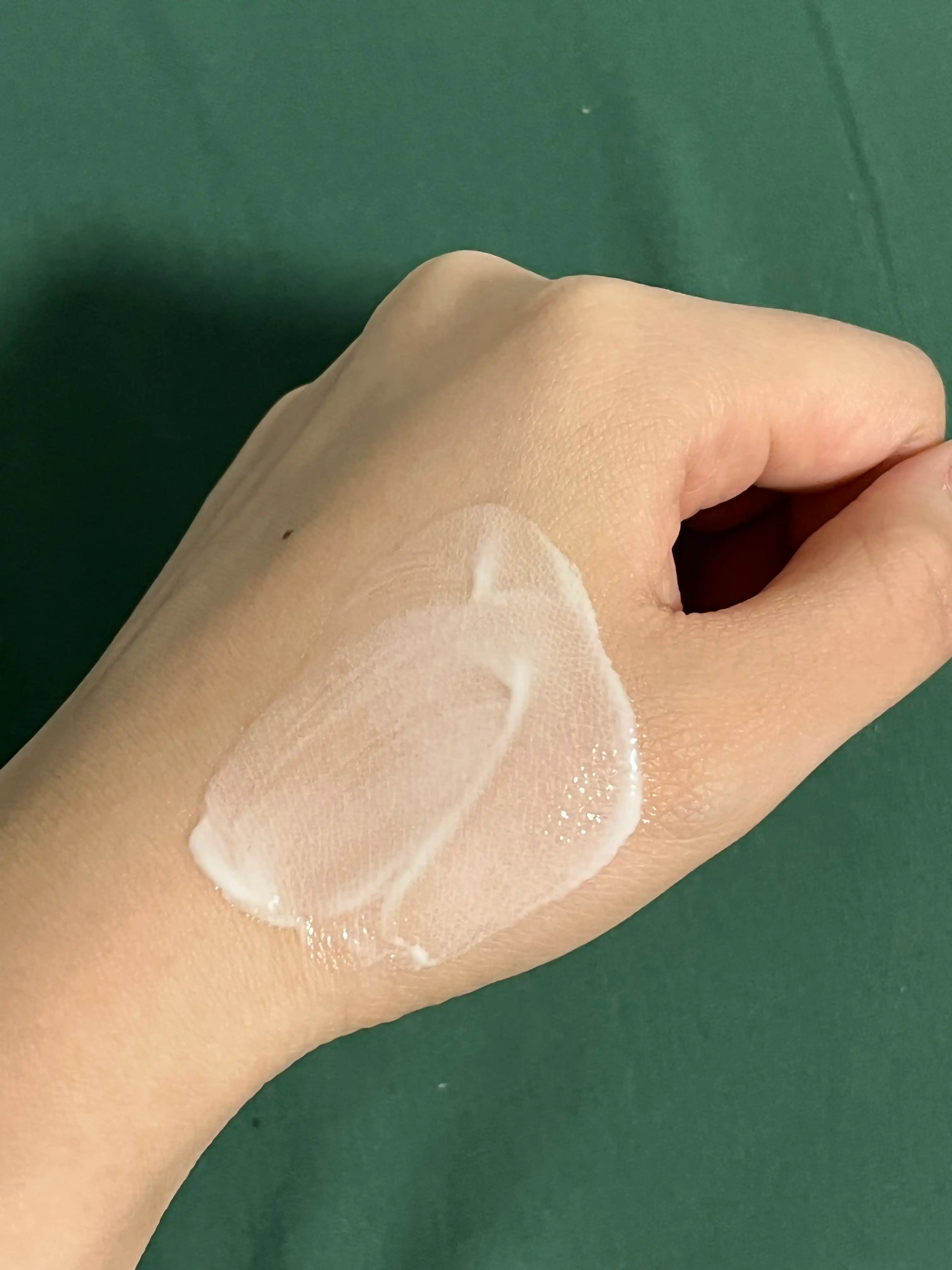 선택된 언니의파우치 리뷰 이미지 - [워터풀 에센스 선크림]