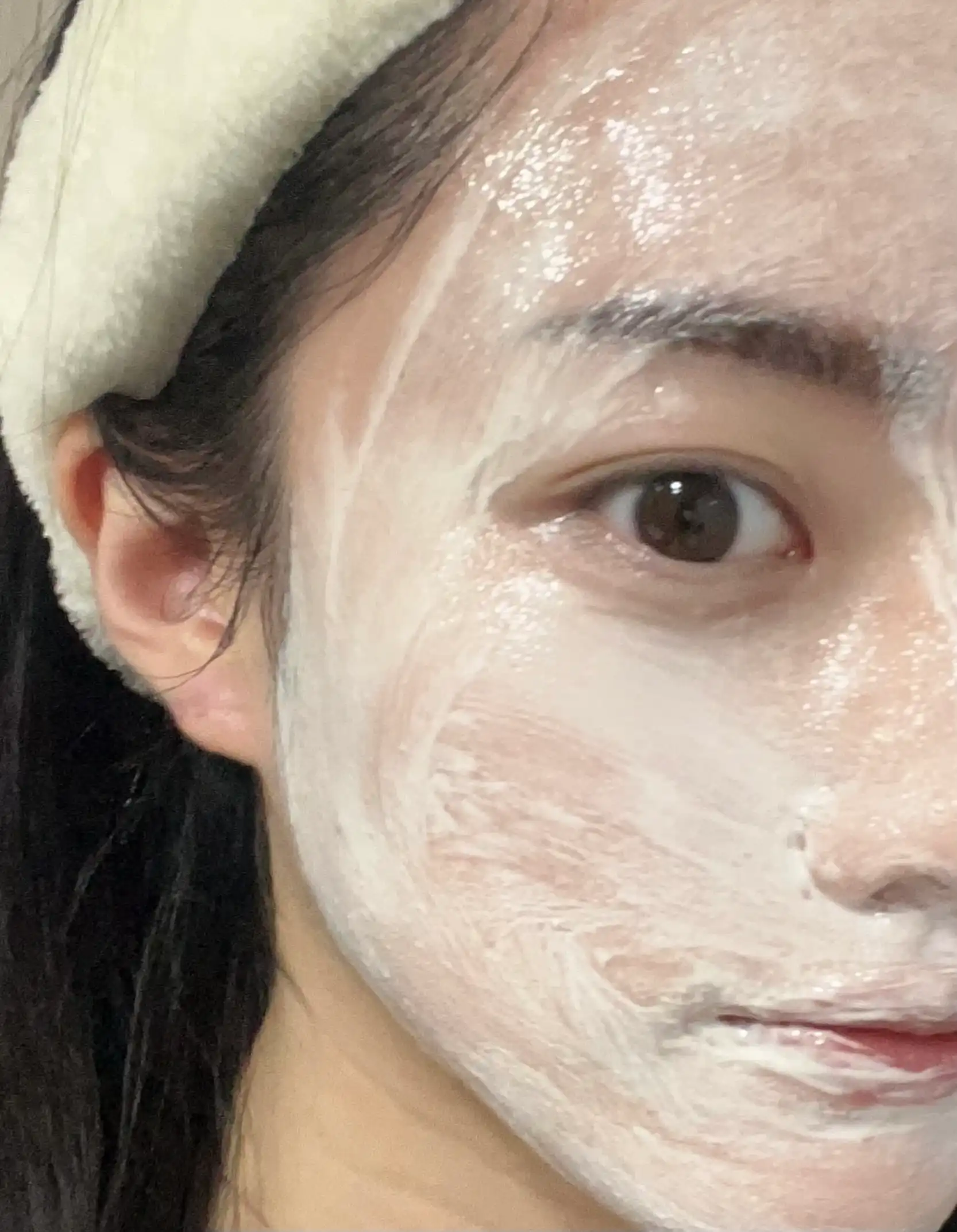 언니의파우치 리뷰 이미지 2 - [달빛유자 클렌징 톤업 팩폼]