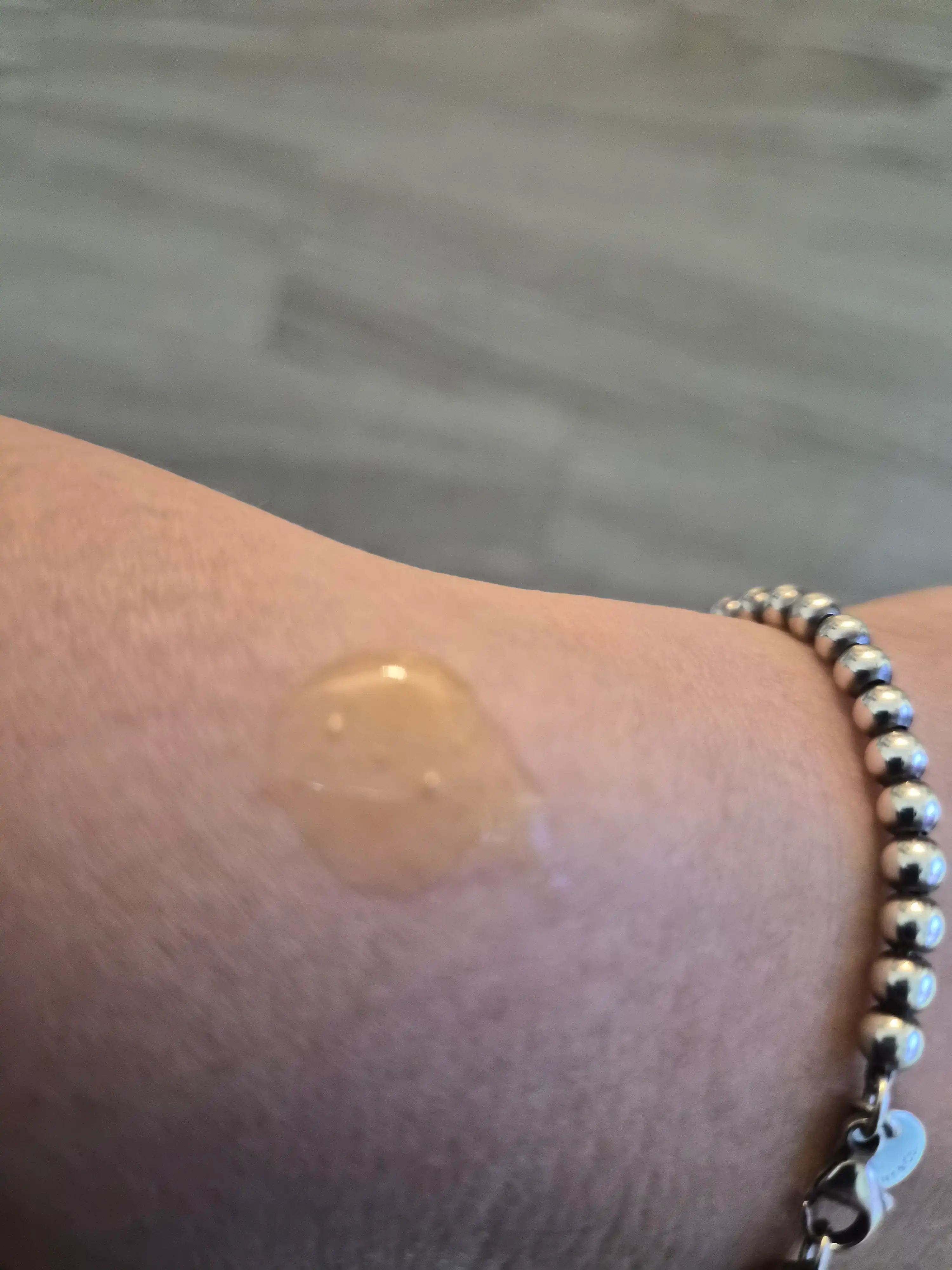 언니의파우치 리뷰 이미지 3 - [실크 오일 에센스]