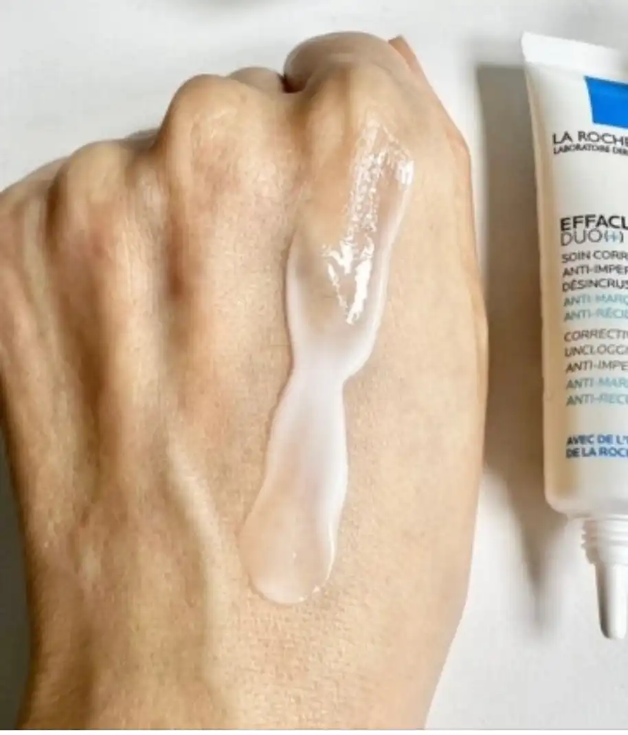 언니의파우치 리뷰 이미지 - [에빠끌라 AI]