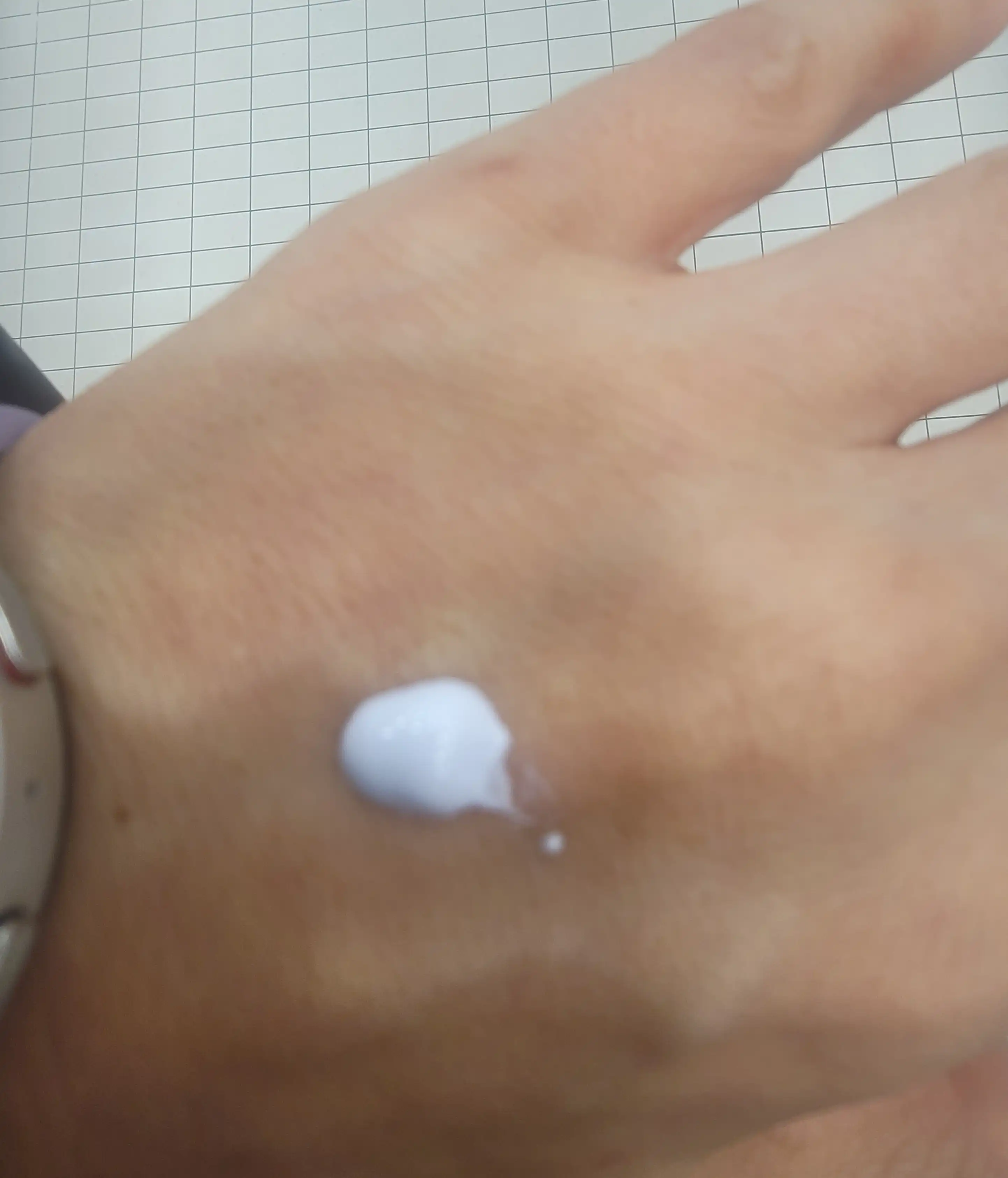 언니의파우치 리뷰 이미지 3 - [뽀얀쌀 보라 톤업 수분 선 크림]