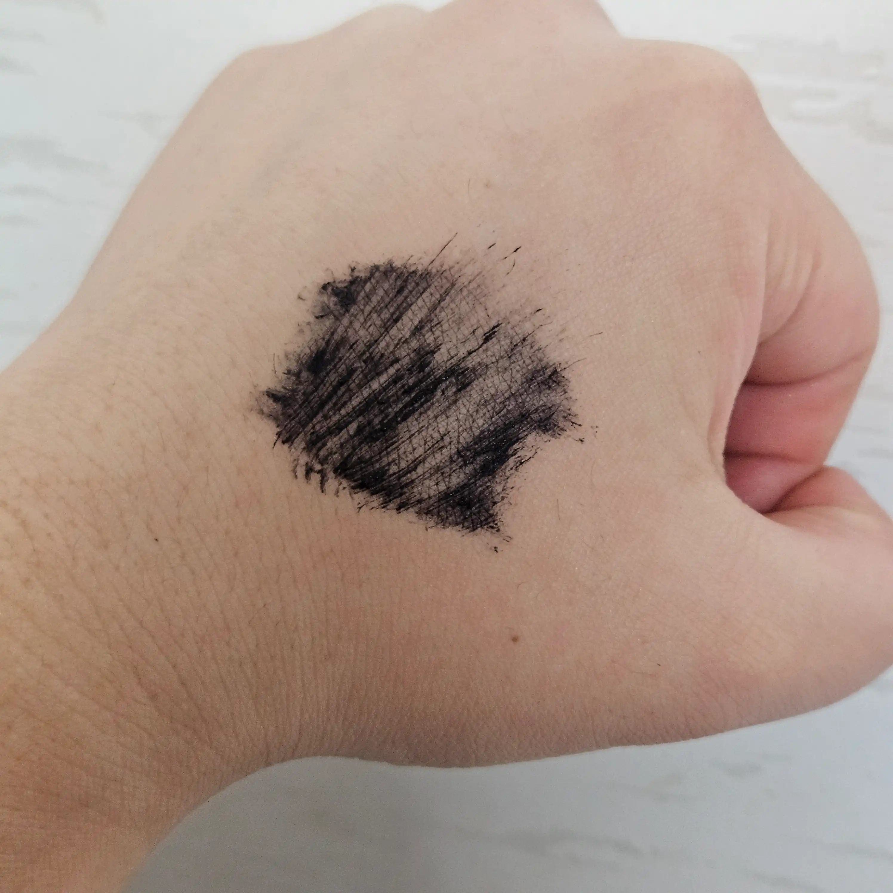 언니의파우치 리뷰 이미지 3 - [킬래쉬 수퍼프루프 마스카라]