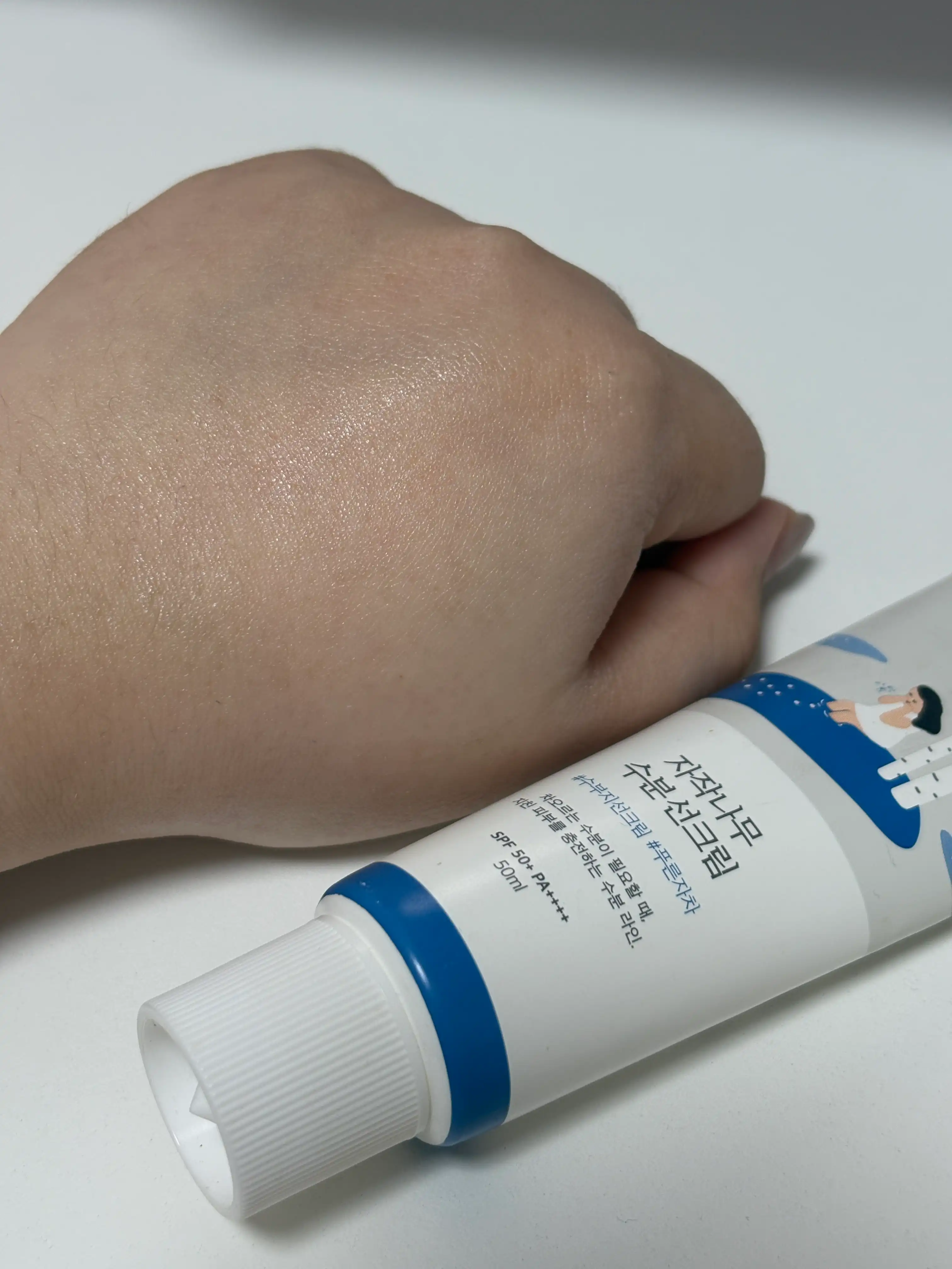 언니의파우치 리뷰 이미지 3 - [자작나무 무기자차 선크림]