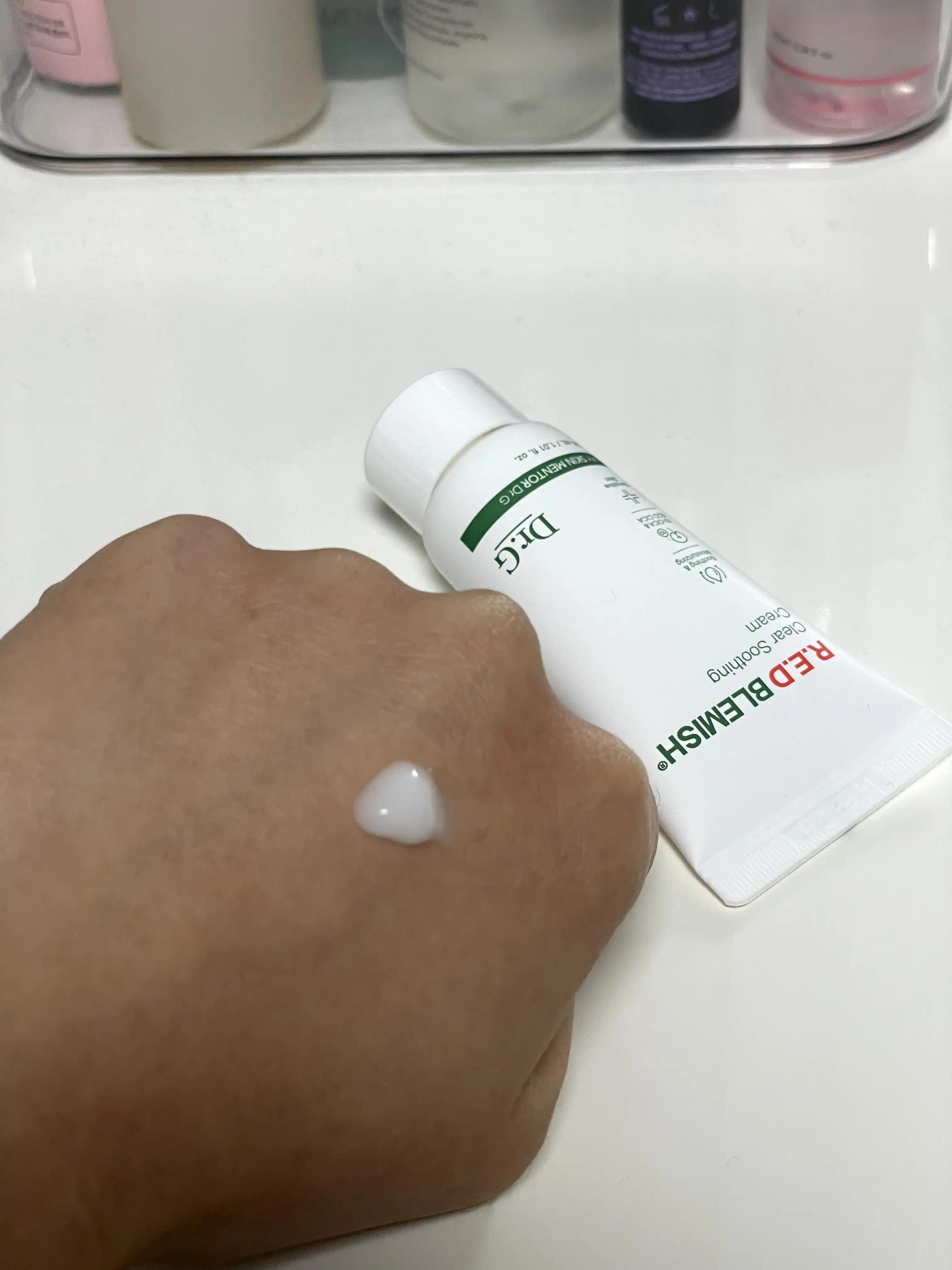 언니의파우치 리뷰 이미지 - [레드 블레미쉬 클리어 수딩 크림(튜브)]