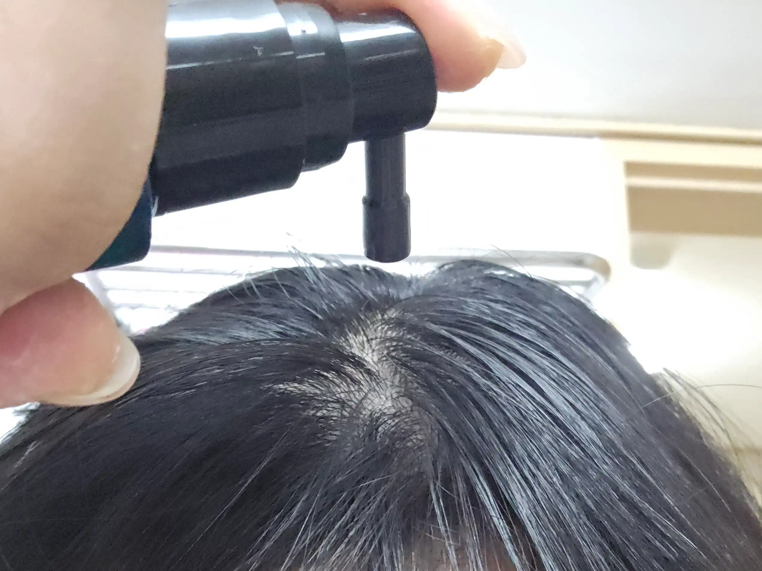 언니의파우치 리뷰 이미지 2 - [루트젠 아쿠아필 두피토닉]