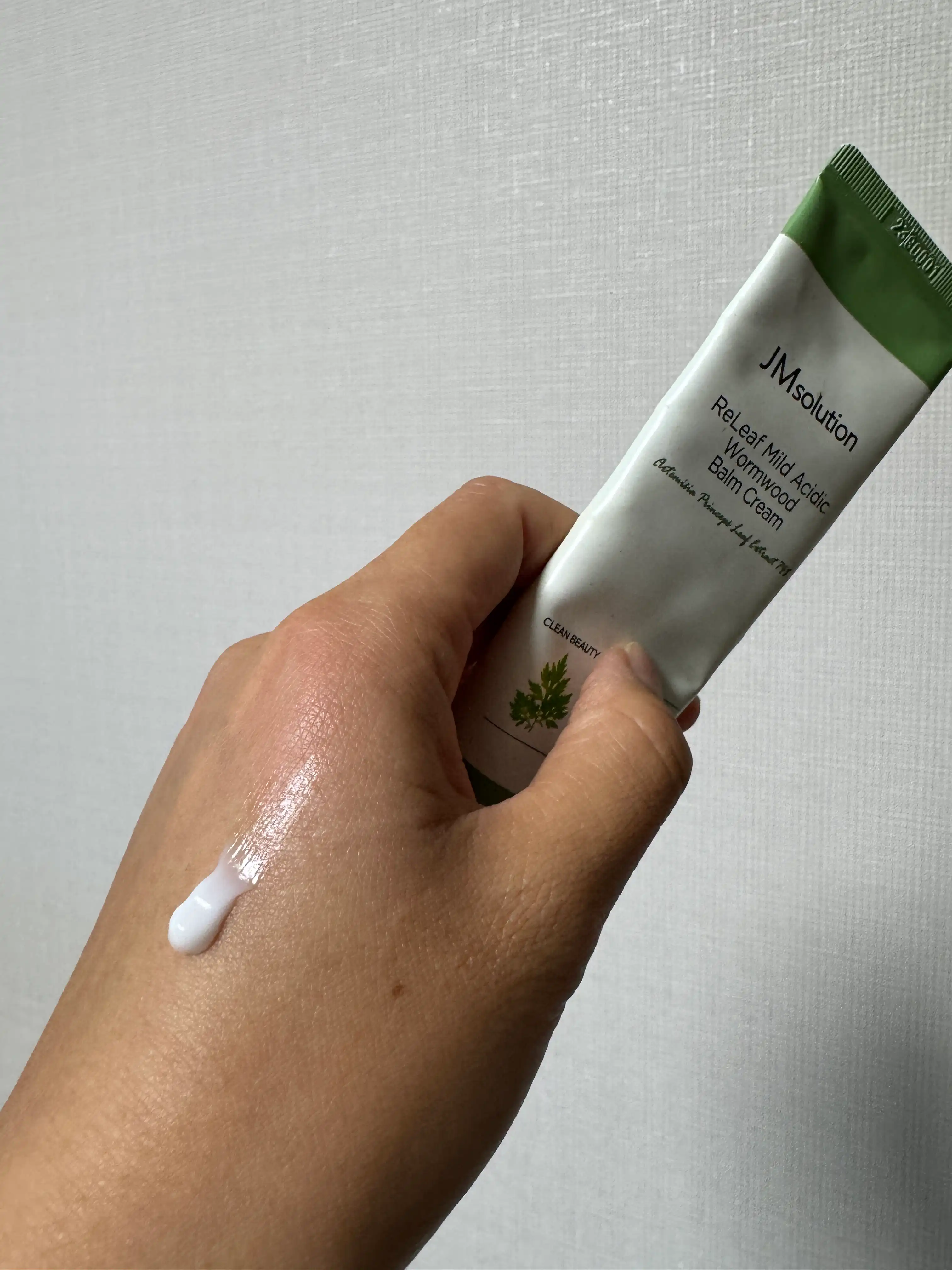 언니의파우치 리뷰 이미지 3 - [릴리프 약산성 약쑥 밤 크림]