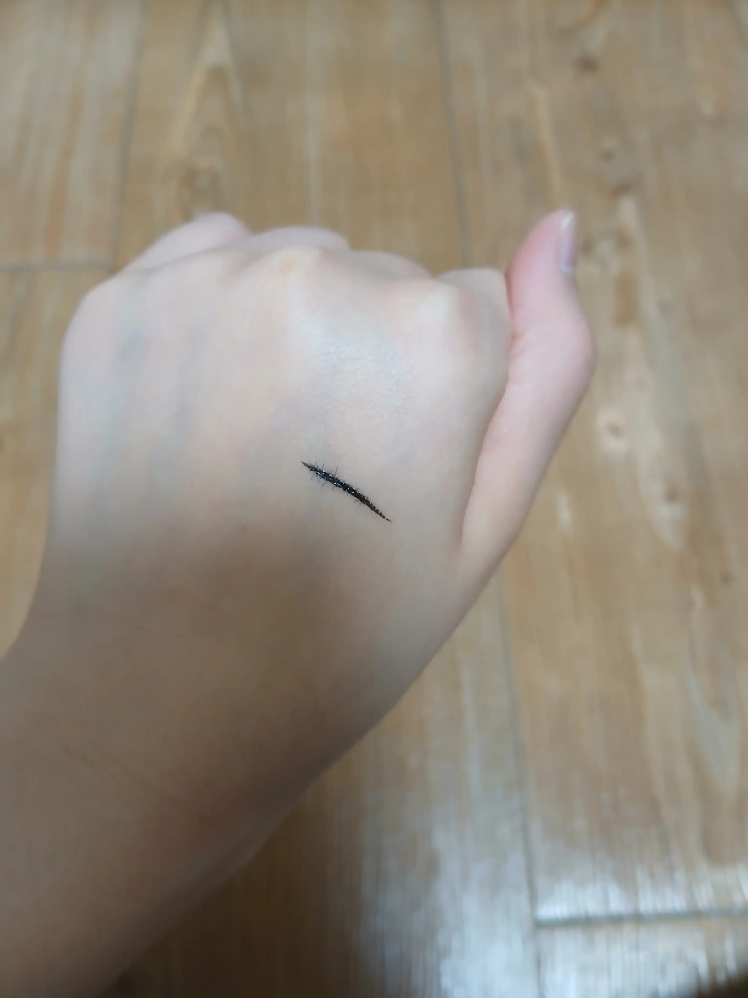 언니의파우치 리뷰 이미지 2 - [철벽 펜 아이라이너]