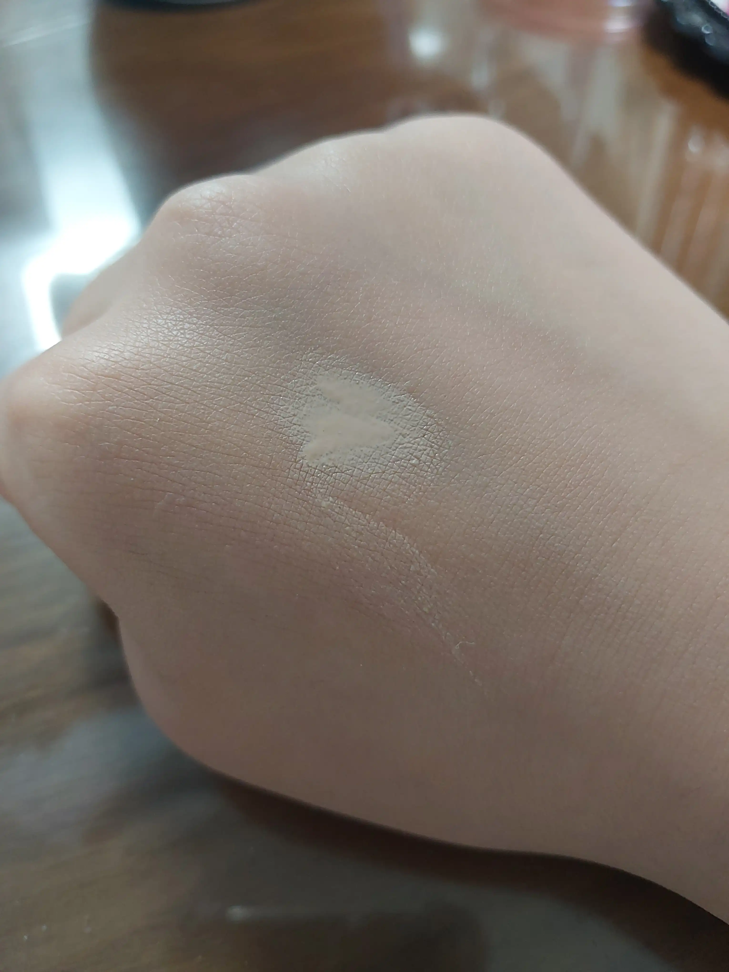 언니의파우치 리뷰 이미지 3 - [올어바웃 글로우 커버크림]