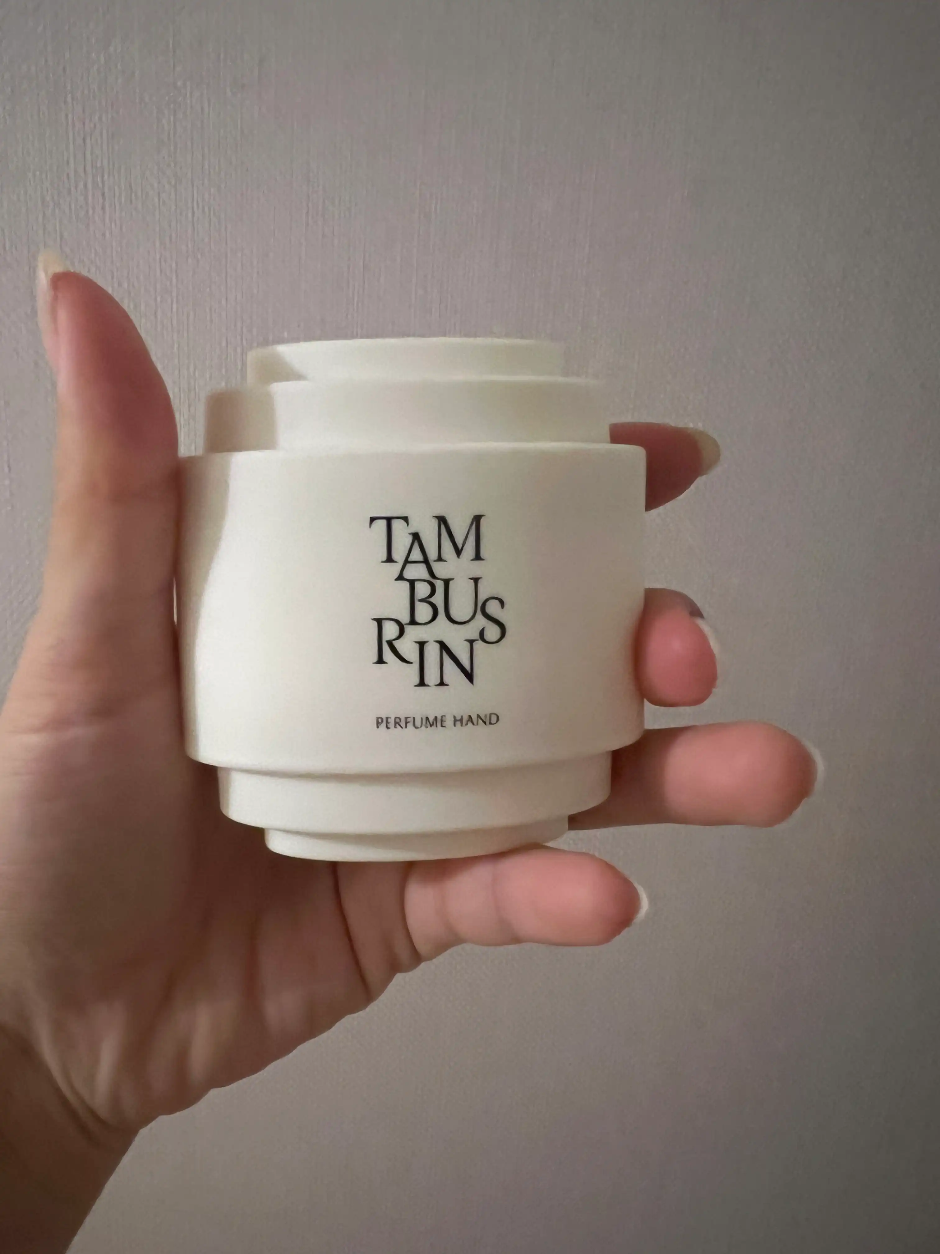 언니의파우치 리뷰 이미지 - [퍼퓸 핸드크림 [000]]