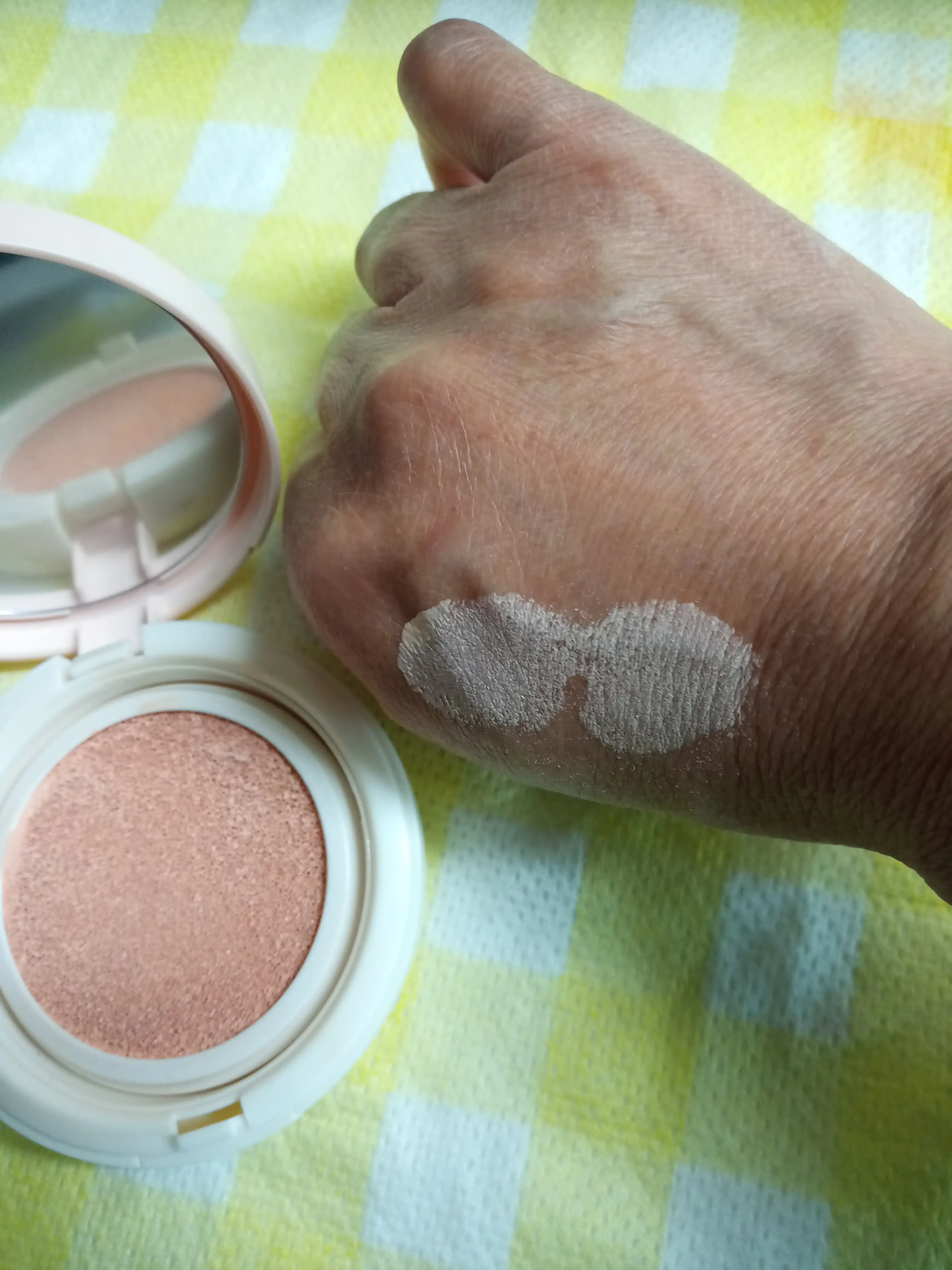 언니의파우치 리뷰 이미지 3 - [뽀얀쌀 생기 톤업 선 쿠션]