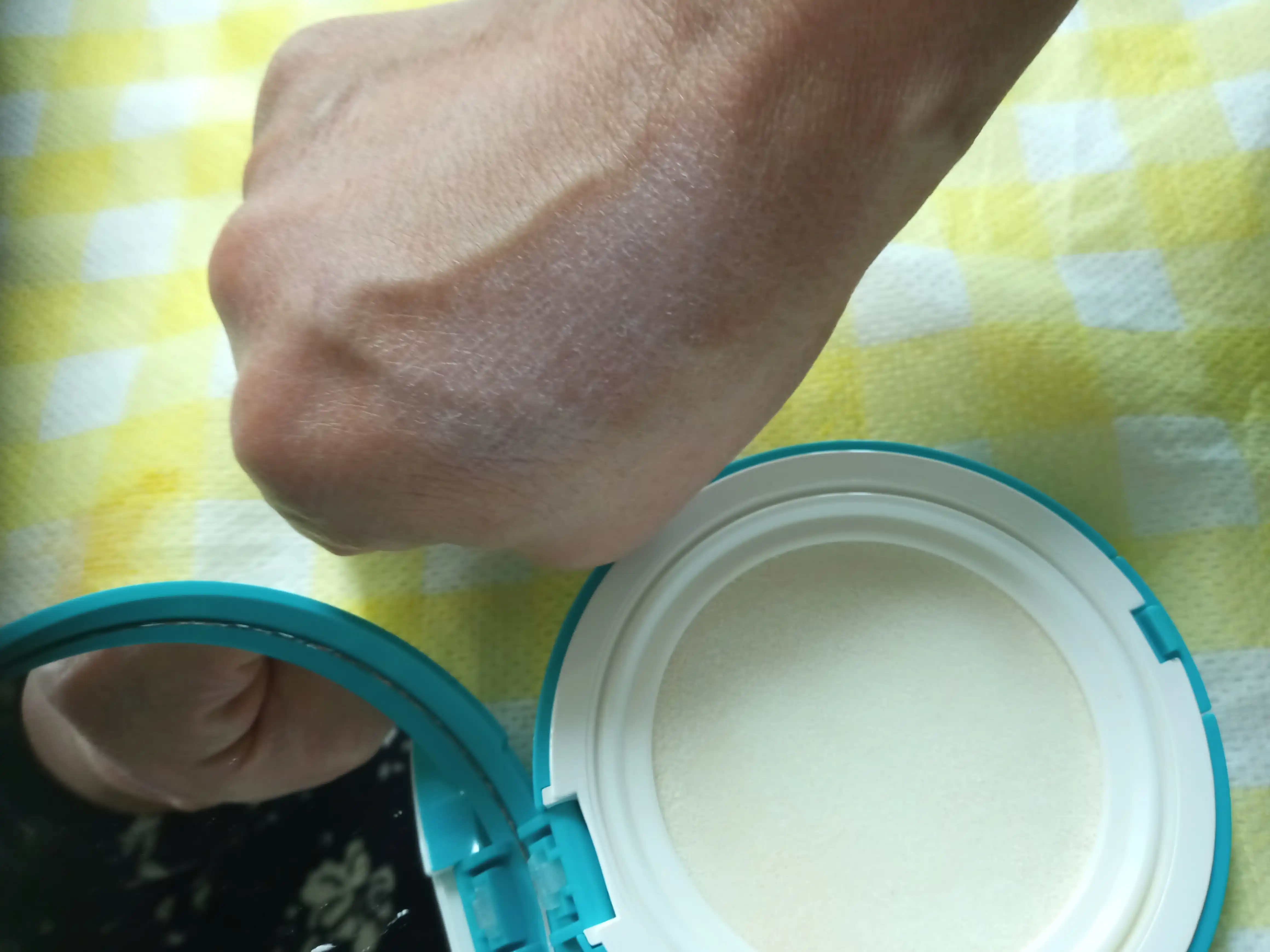 언니의파우치 리뷰 이미지 3 - [엔조이 올라운드 에어리 선쿠션 EX ]