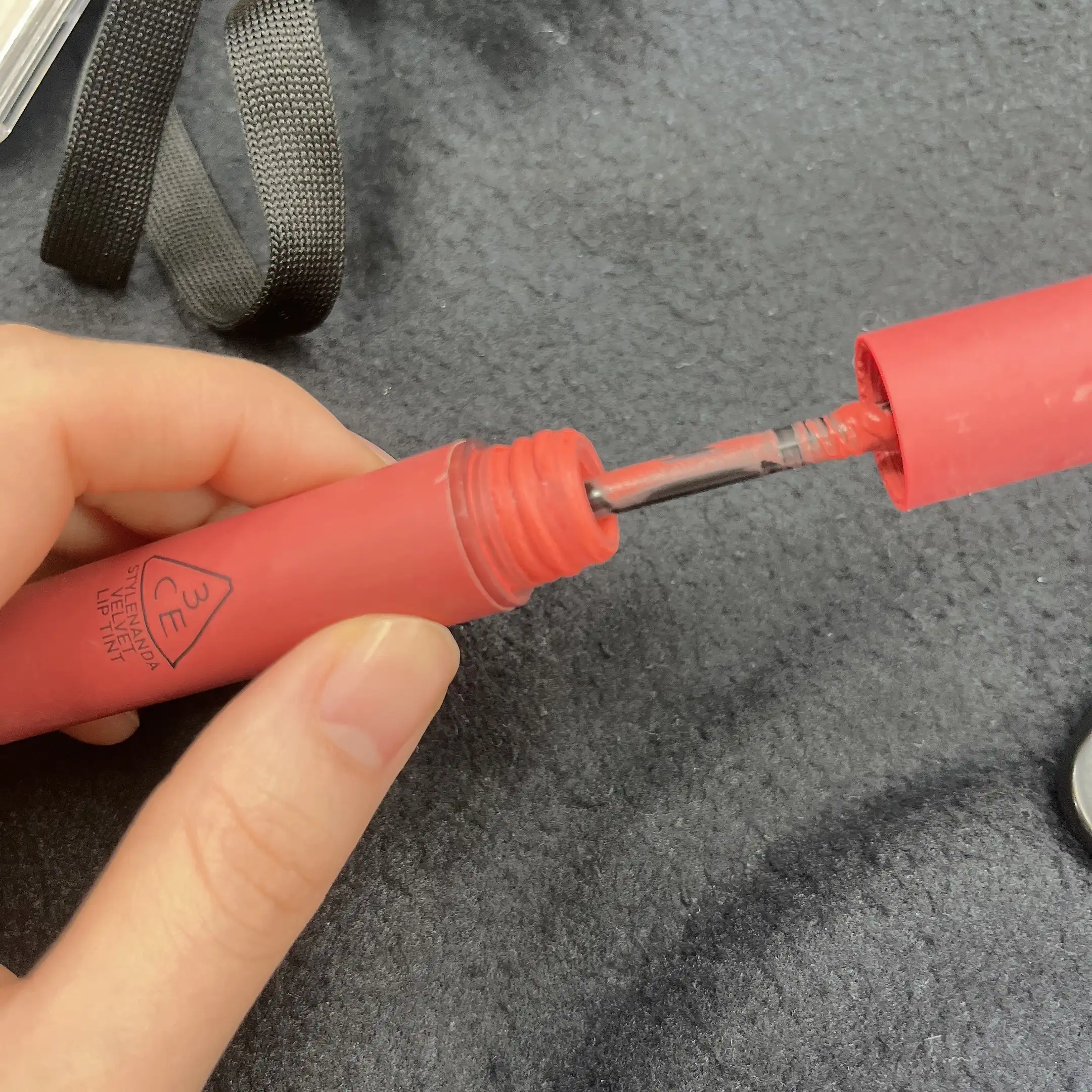 언니의파우치 리뷰 이미지 2 - [벨벳 립 틴트 플러쉬]