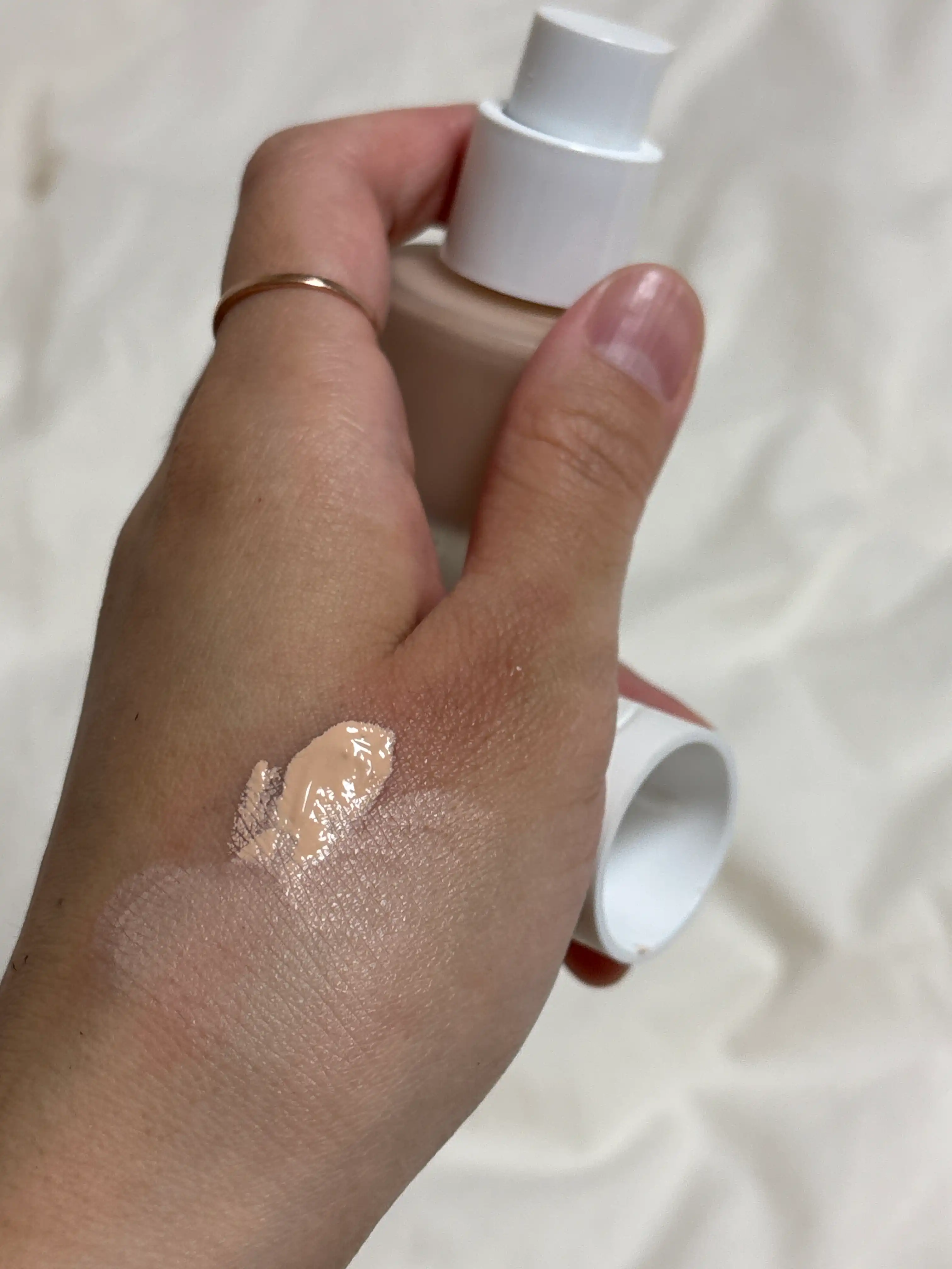 언니의파우치 리뷰 이미지 2 - [시카마누 스킨 핏 파운데이션]