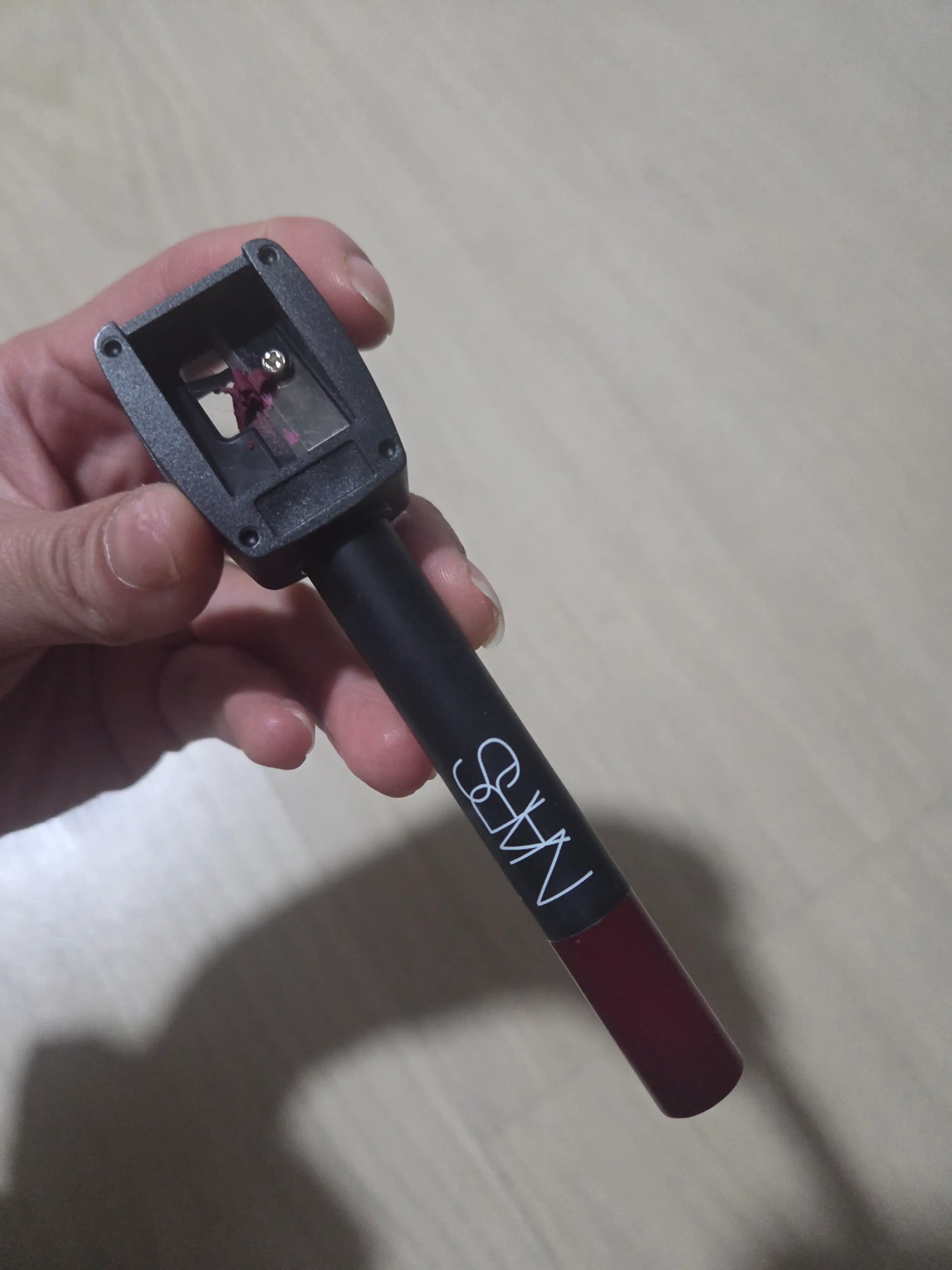 언니의파우치 리뷰 이미지 3 - [프로타주 펜슬 전용 샤프너]