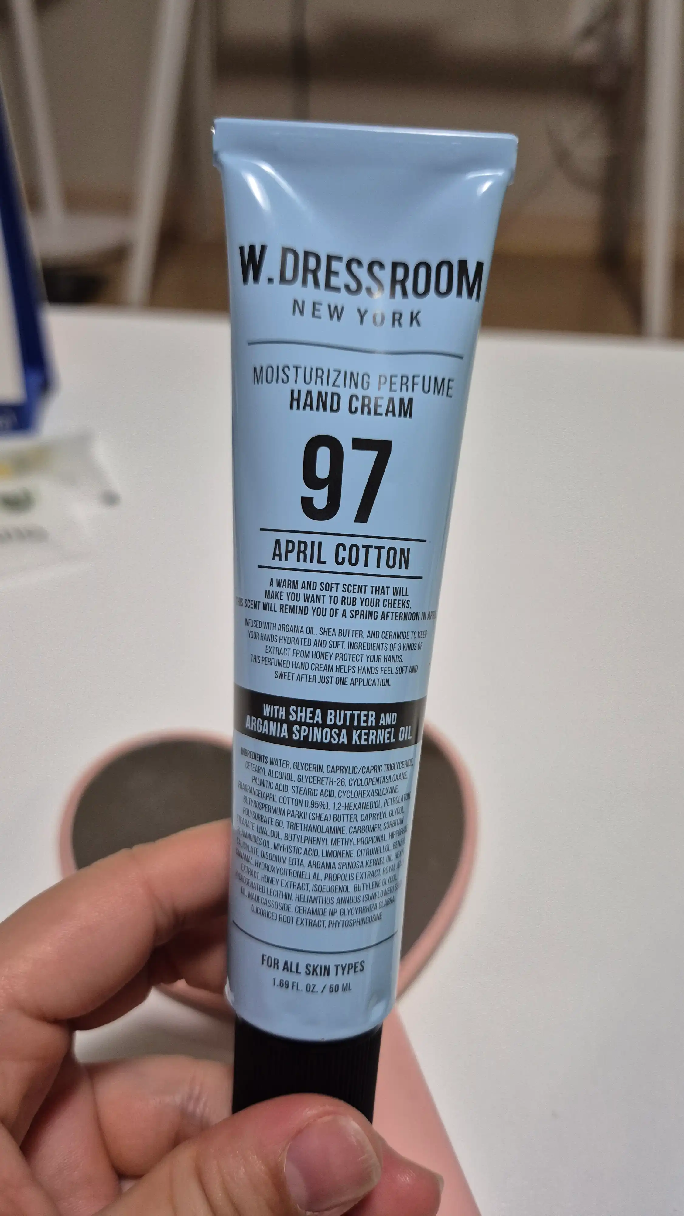 언니의파우치 리뷰 이미지 - [퍼퓸 핸드크림 [97 에이프릴 코튼]]