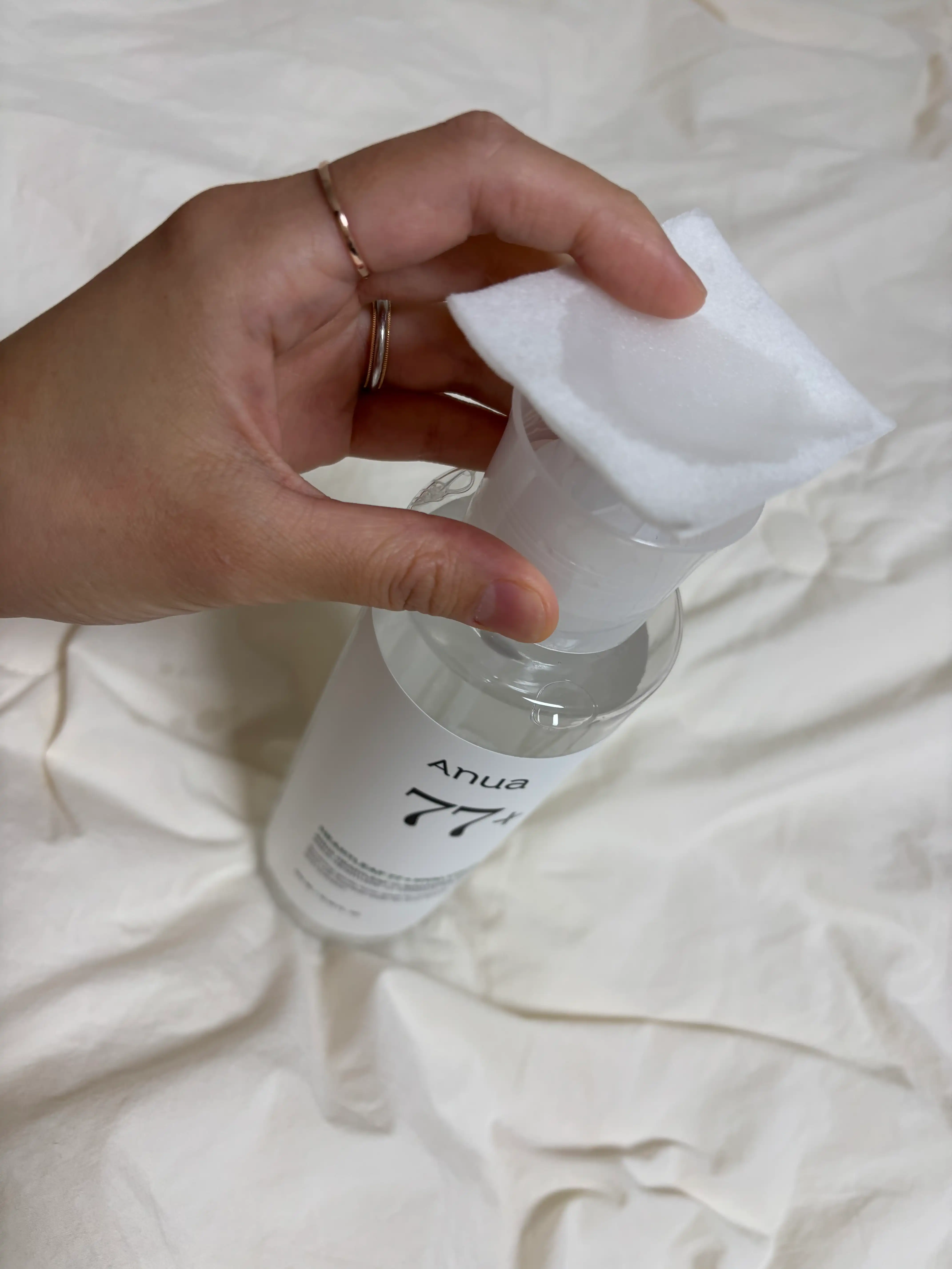 언니의파우치 리뷰 이미지 2 - [어성초 77 수딩 토너]