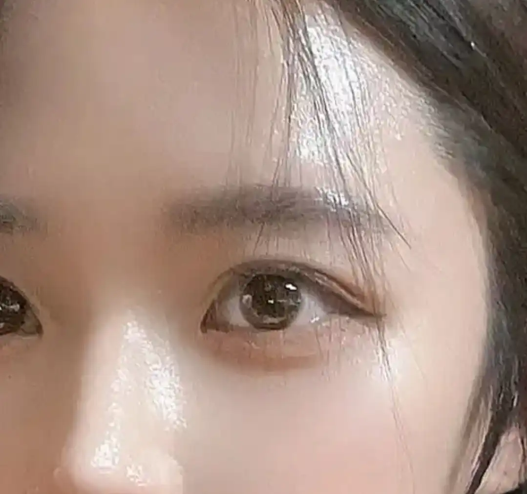 언니의파우치 리뷰 이미지 2 - [래쉬넉아웃 엑스트라 볼륨 마스카라]