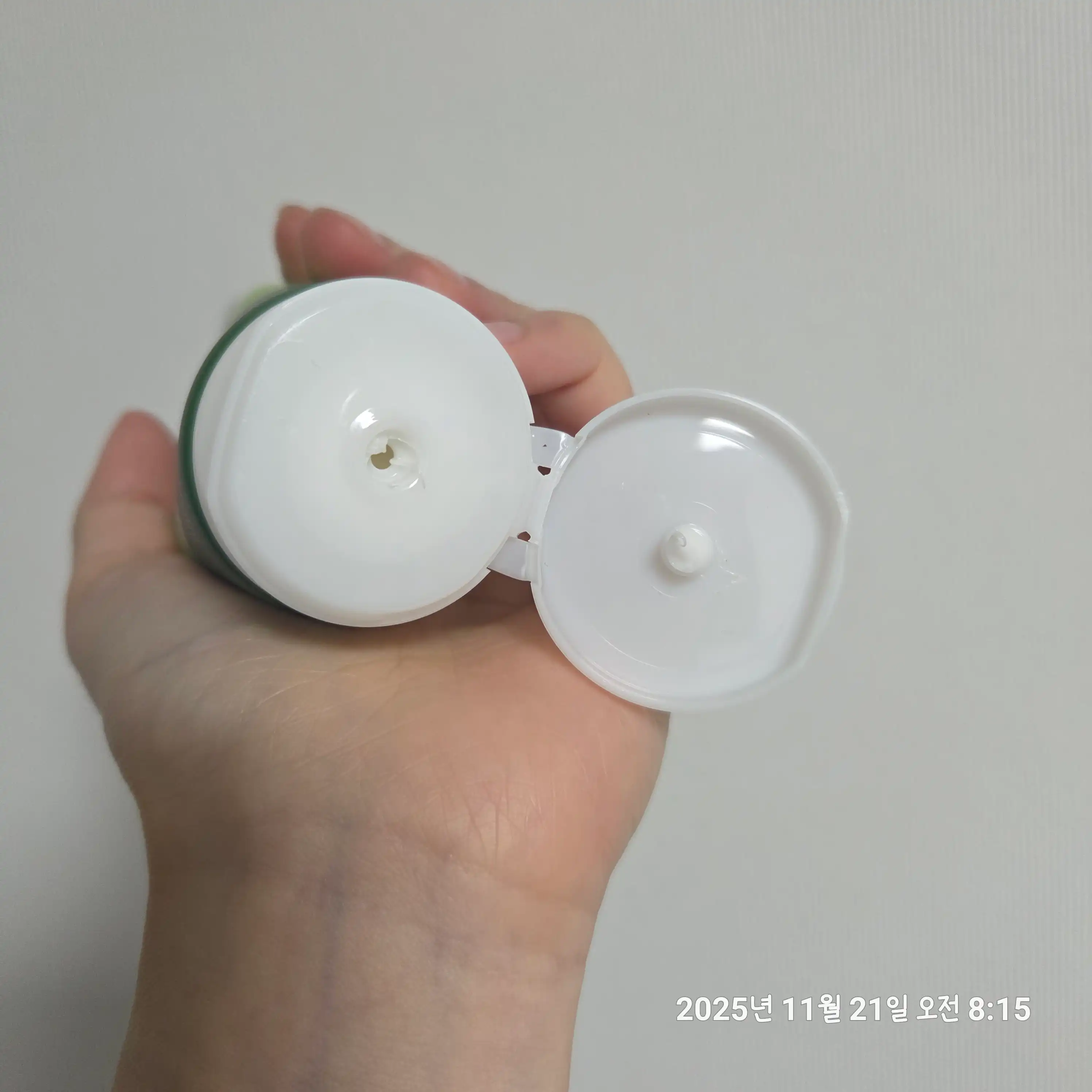 언니의파우치 리뷰 이미지 3 - [핸드 앤 네일 크림 클래식]