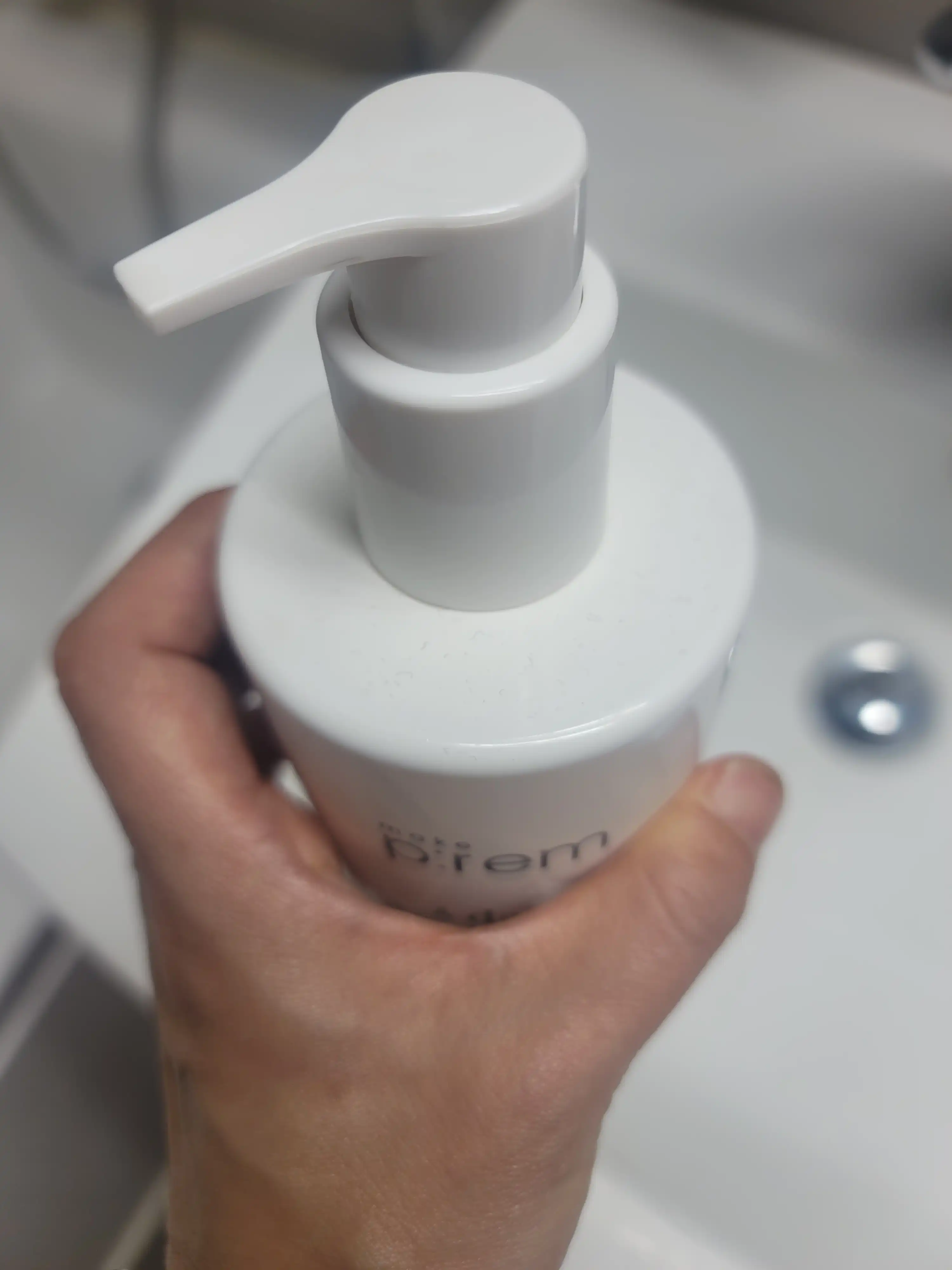 언니의파우치 리뷰 이미지 3 - [모이스처 비건 클렌징밀크]